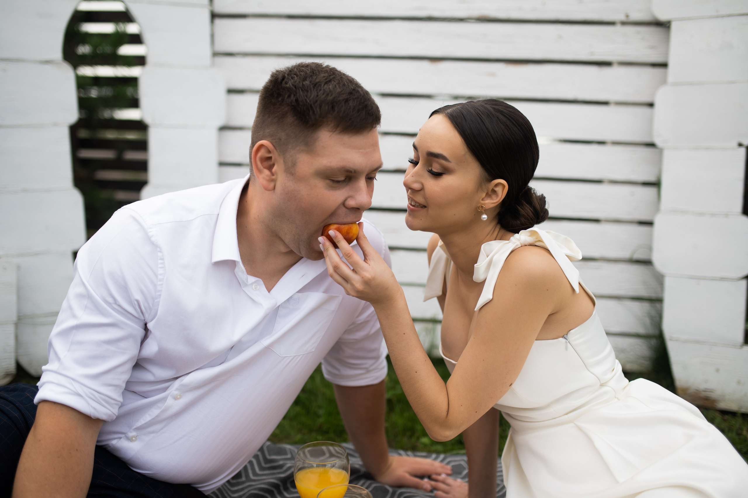 Together is better. Wedding and commercial photographer