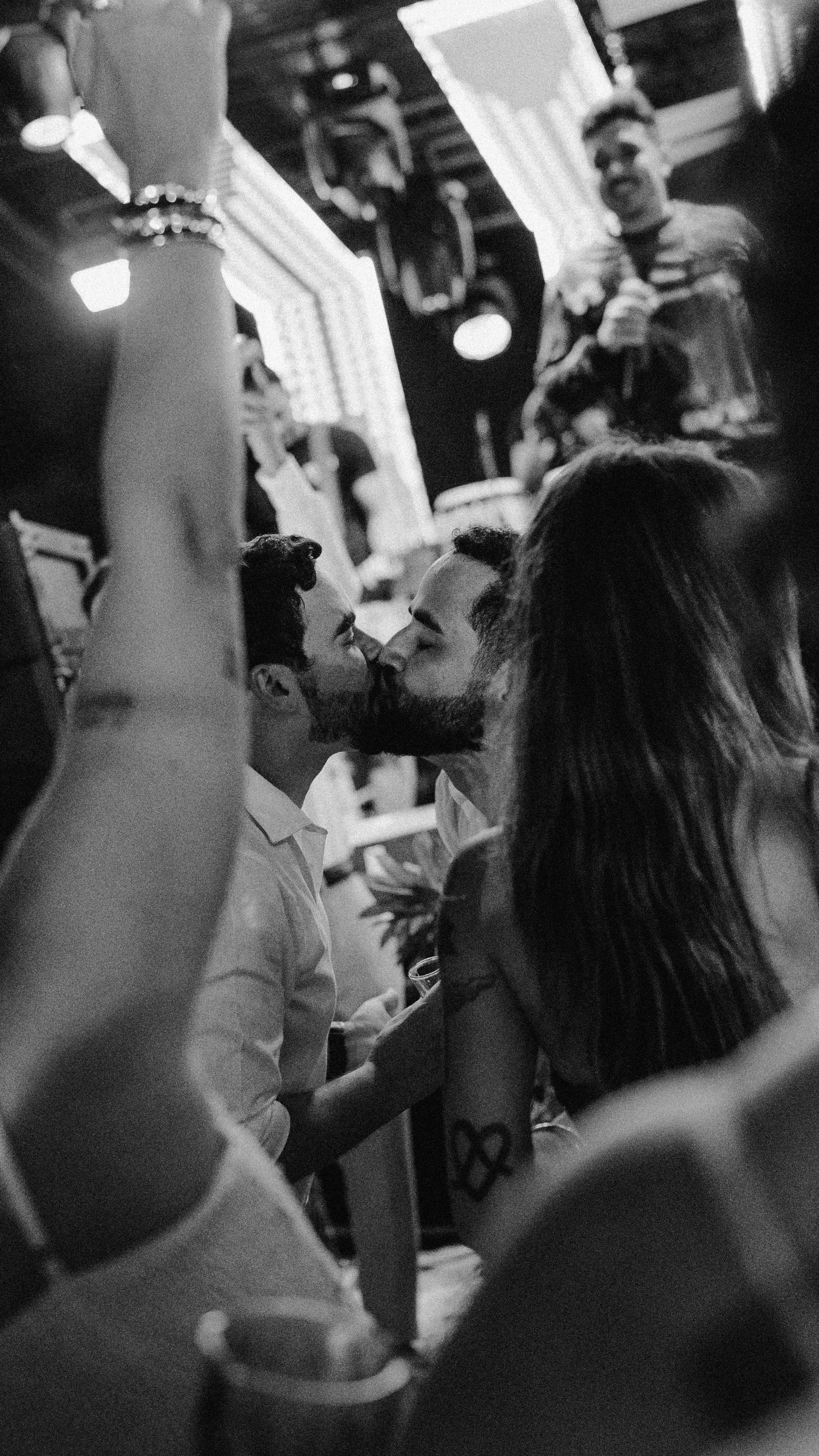Tiago e Fê. Fotógrafo de casamentos e gestantes