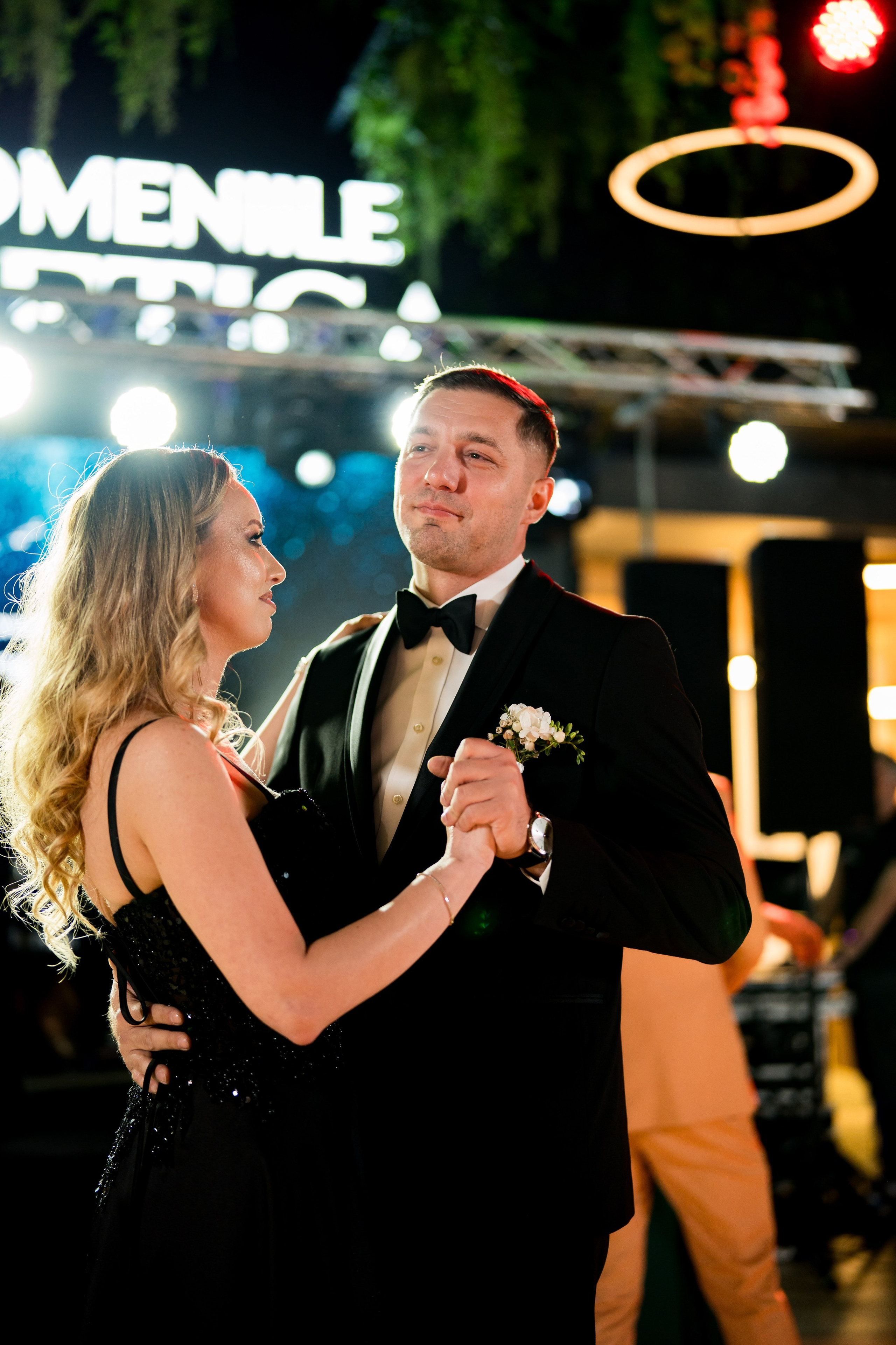 PARTY. Gabriel Florea — Fotograf nuntă București