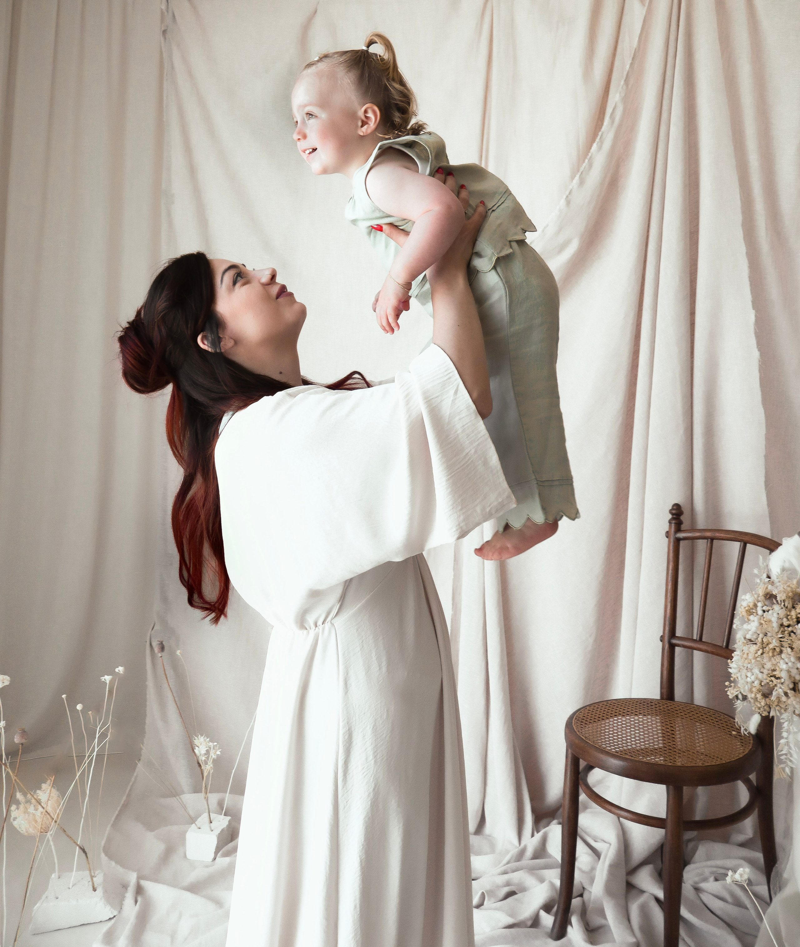 Mommy & mee fotoshoot. Zwangerschapsfotografie, newborn, gezinnen, branding, liefde én geboortefotografie