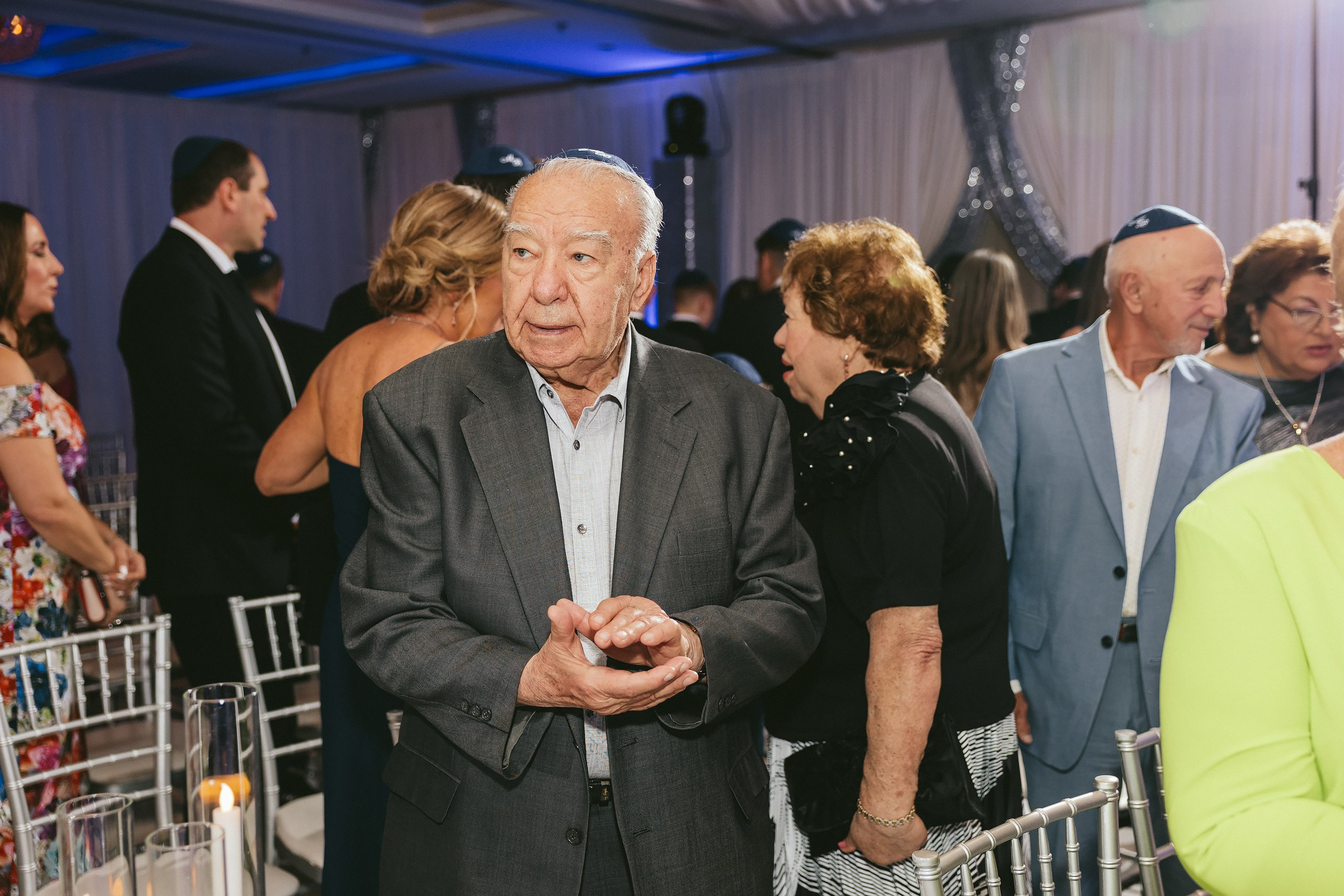 06.08.2025 Wedding. Wedding family event photographer in Chicago Nick Yushevich