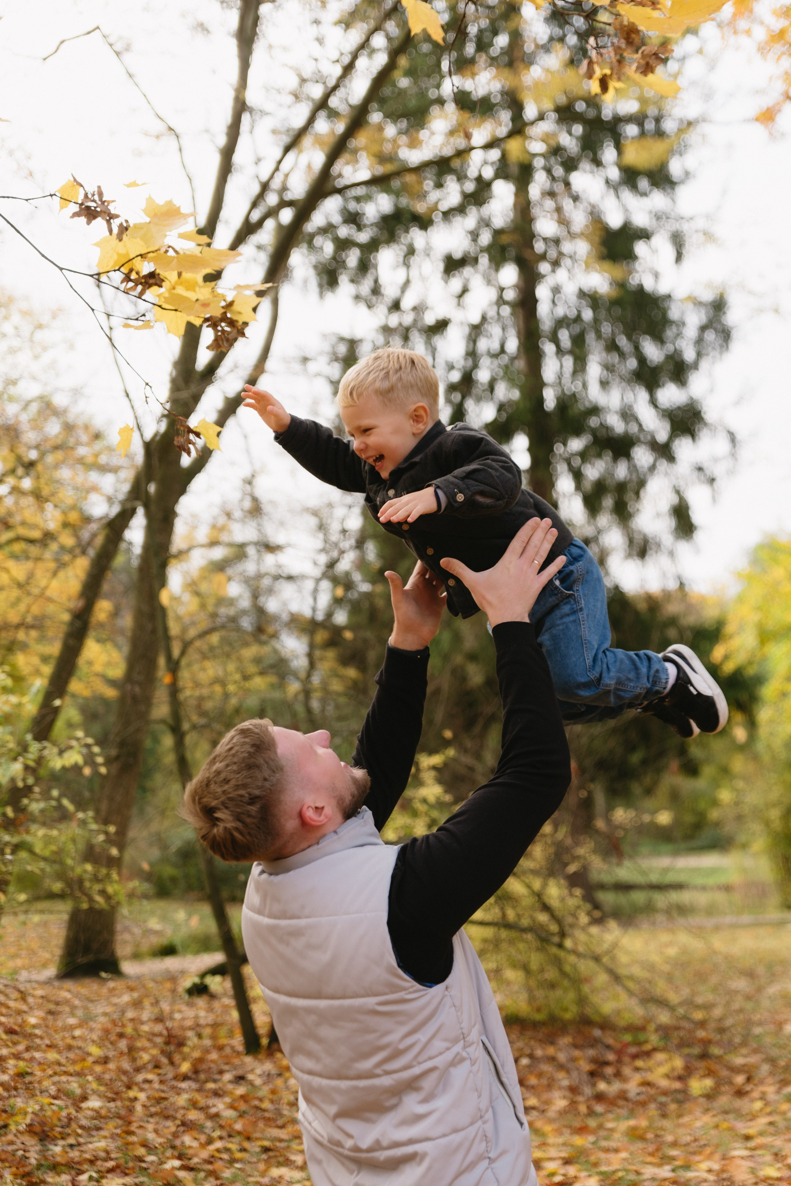 Sesja rodzinna Hanna, Vlad & Matvei. Eugene Save – Fotograf Ślubny i Rodzinny | Warszawa i Cała Polska