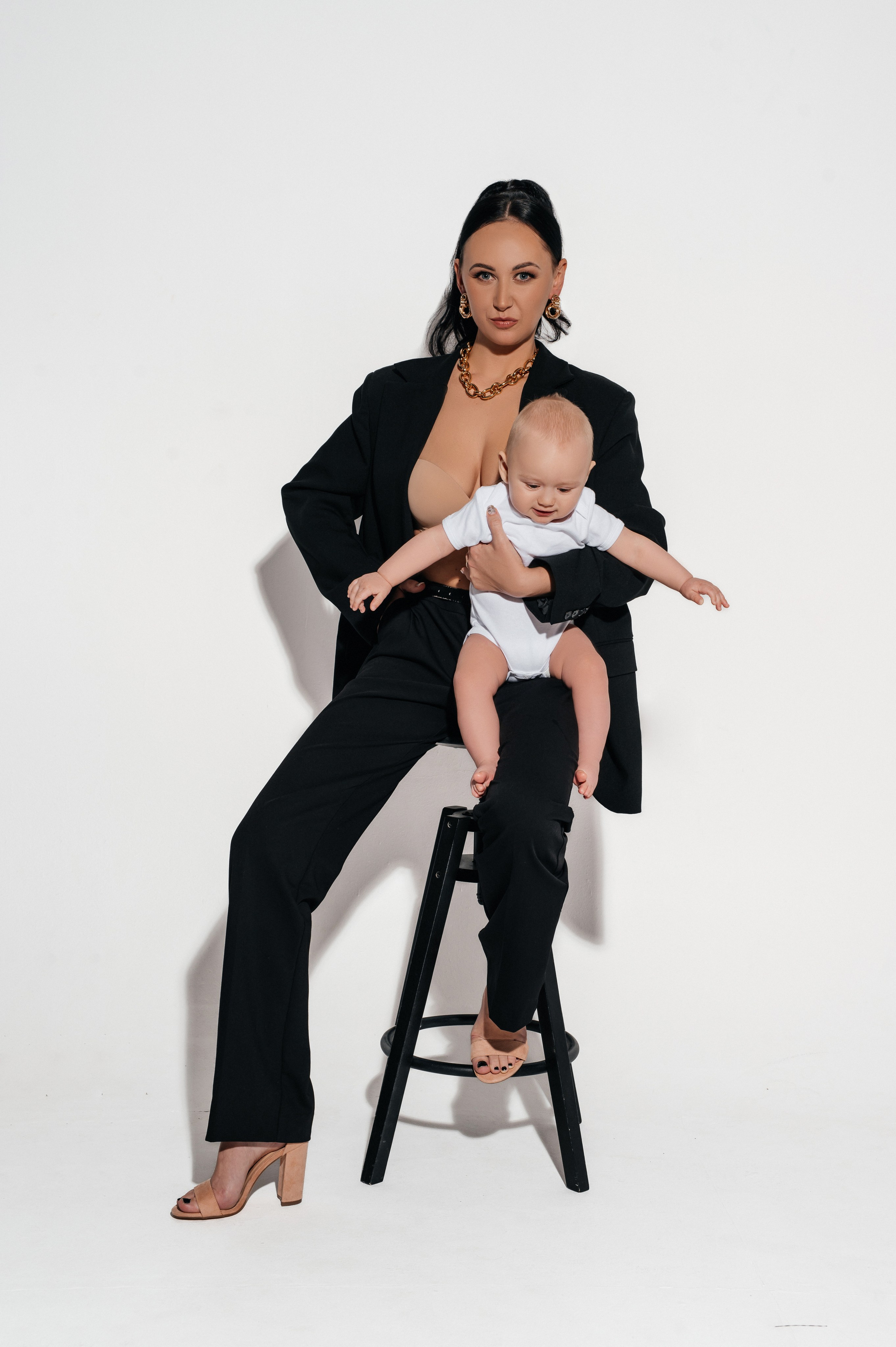 Patrisia & Patrik. Krása tehotenstva v objektíve — Maria Milosovic, tehotenská fotografka