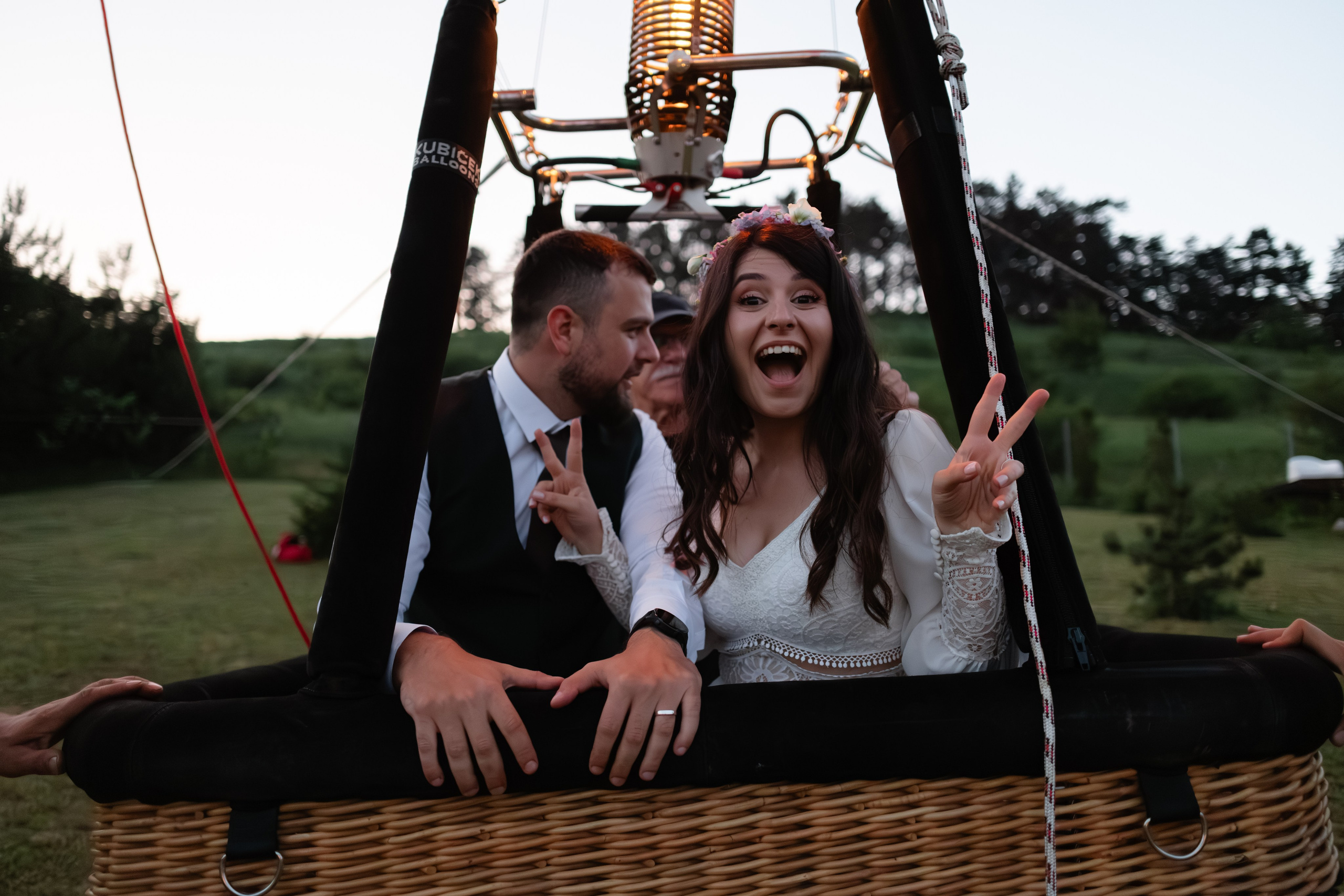 Flori & Cosmin. Main