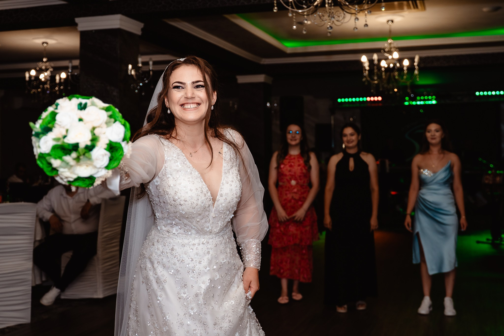 Monica și Mugurel. Mădălina & Florin | Fotograf & Videograf de Nuntă