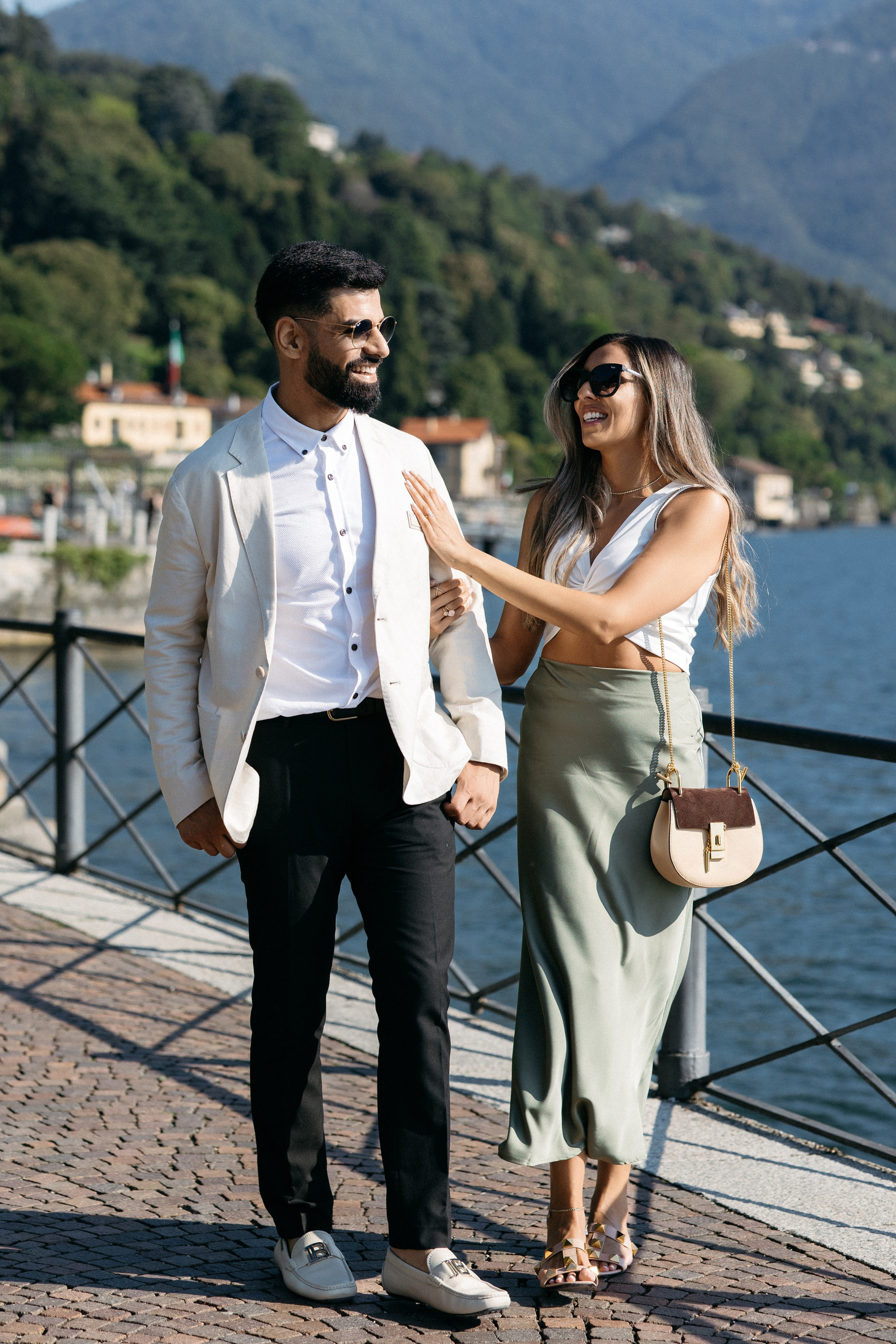 She said yes 💍. Wedding photographer in Italy