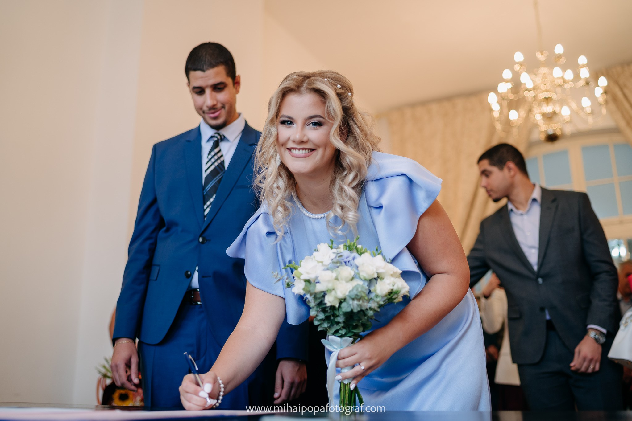 Fotograf Cununie Civilă în București - Mihai Popa Fotograf. Fotograf Nuntă & Botez București - Mihai Popa | Dincolo de oameni, imortalizez emoții!