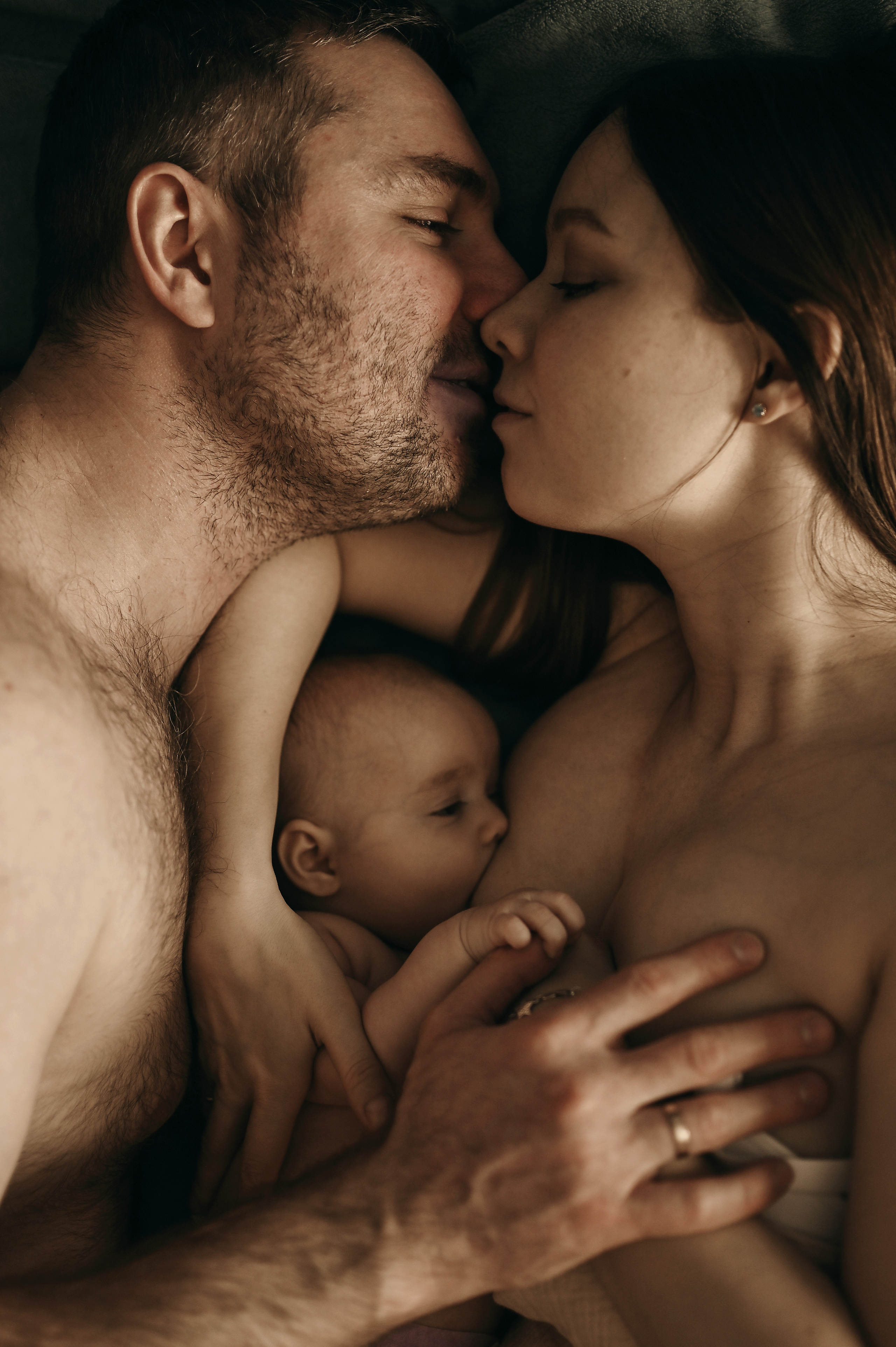 ARTEM&DASHA FOTOGRAFIA FOTOGRAFIA DI FAMIGLIA A CASA