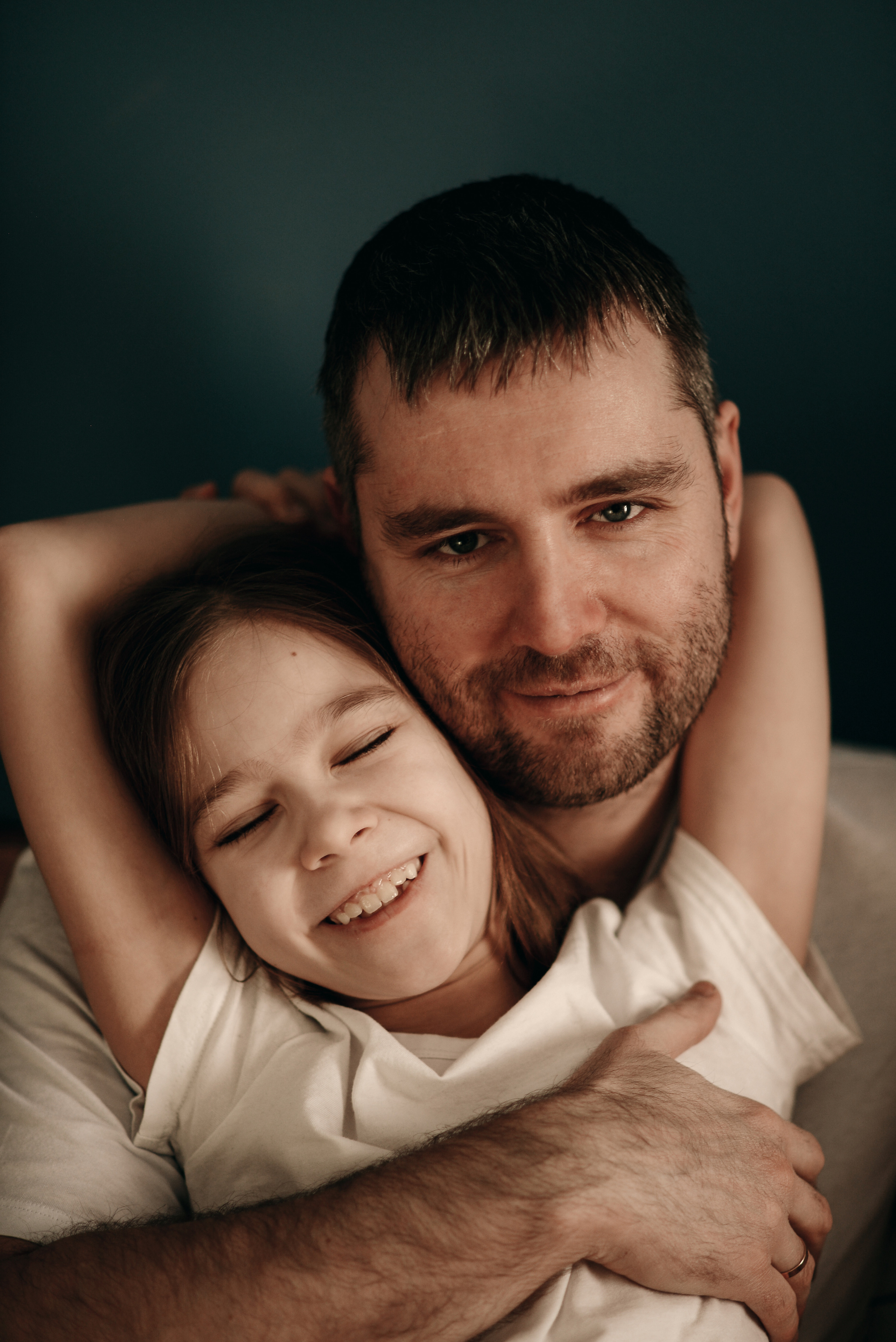 ARTEM&DASHA FOTOGRAFIA FOTOGRAFIA DI FAMIGLIA A CASA