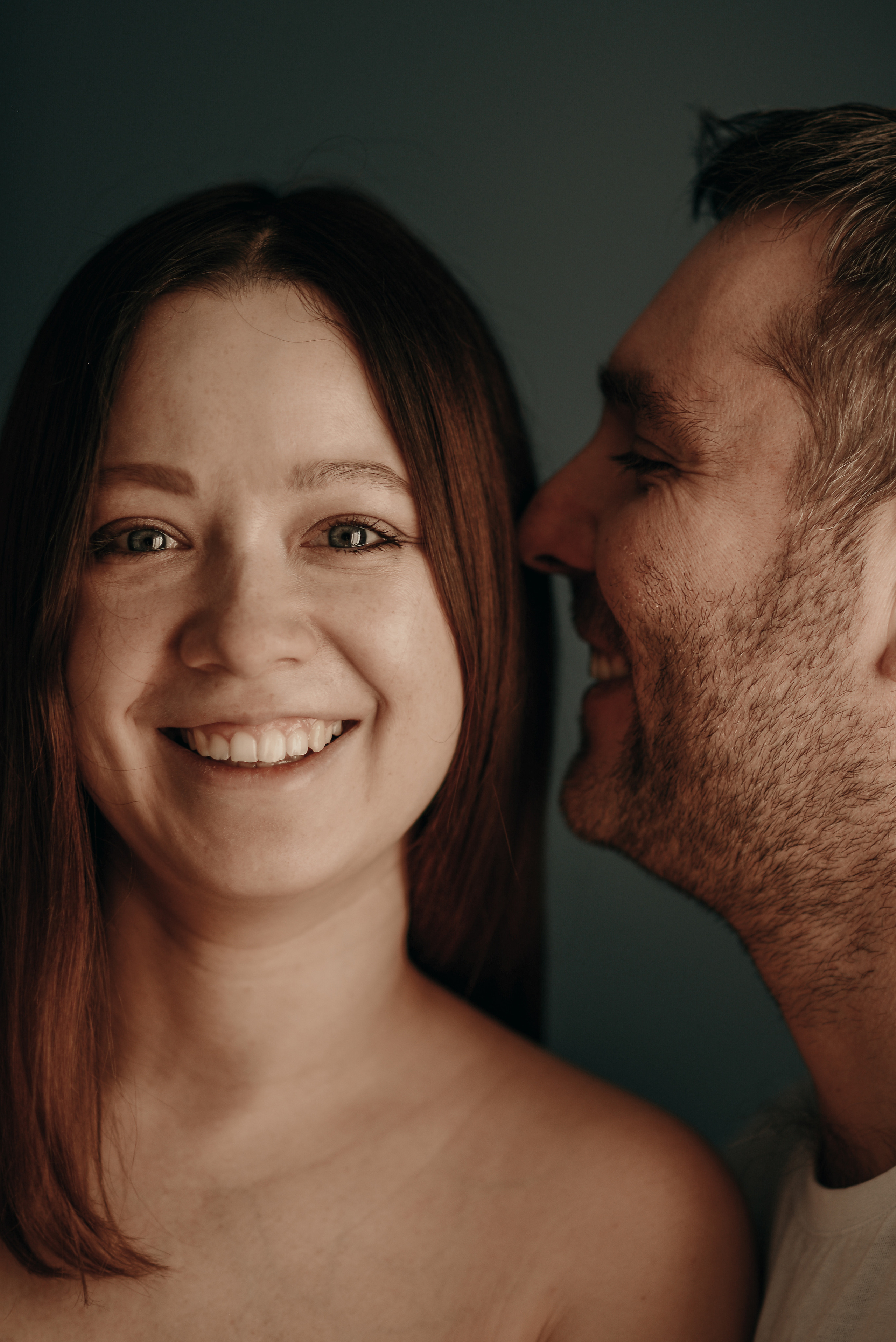 ARTEM&DASHA FOTOGRAFIA FOTOGRAFIA DI FAMIGLIA A CASA