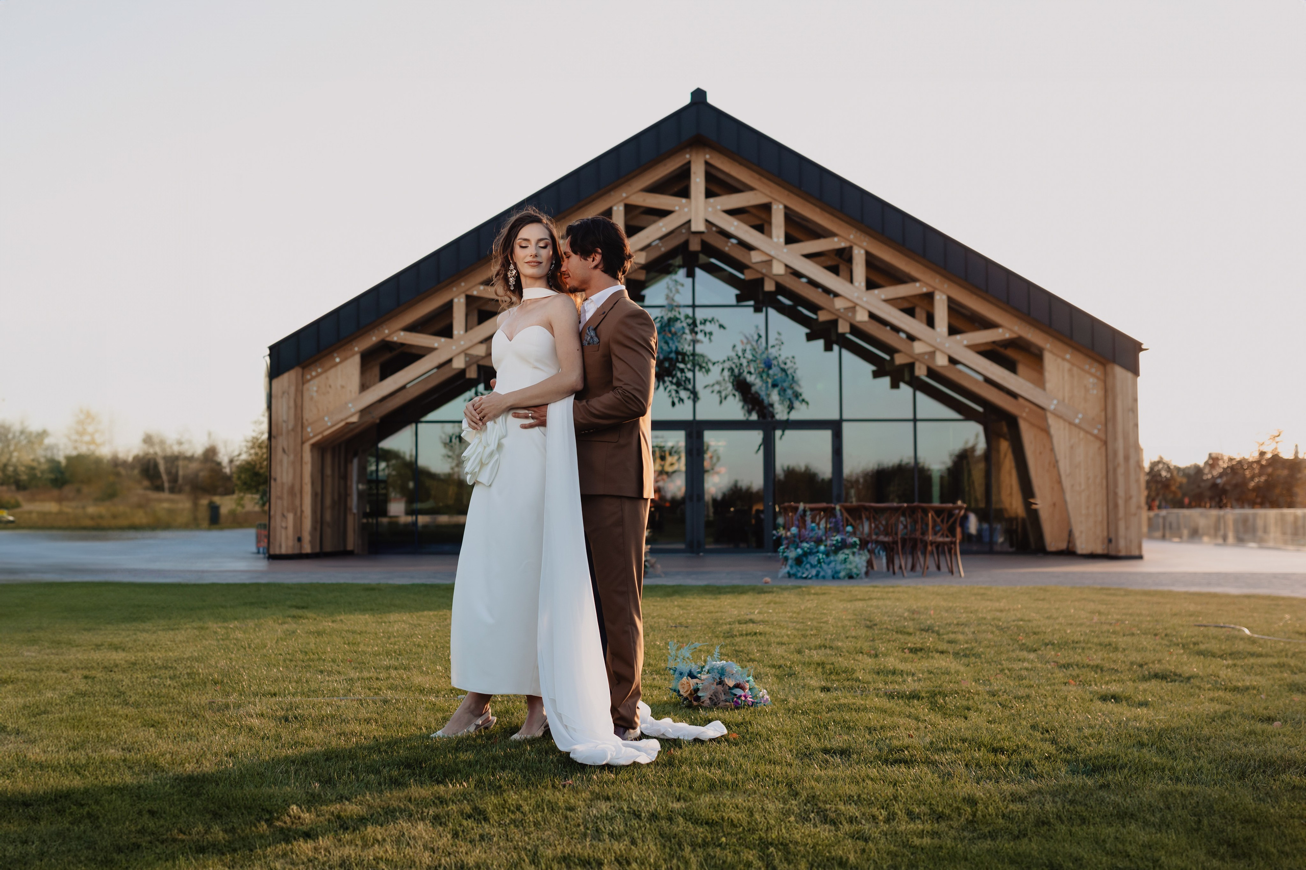 This could be your wedding day. Fotograf de nunta — documenting your love story with a touch of editorial — wedding photographer