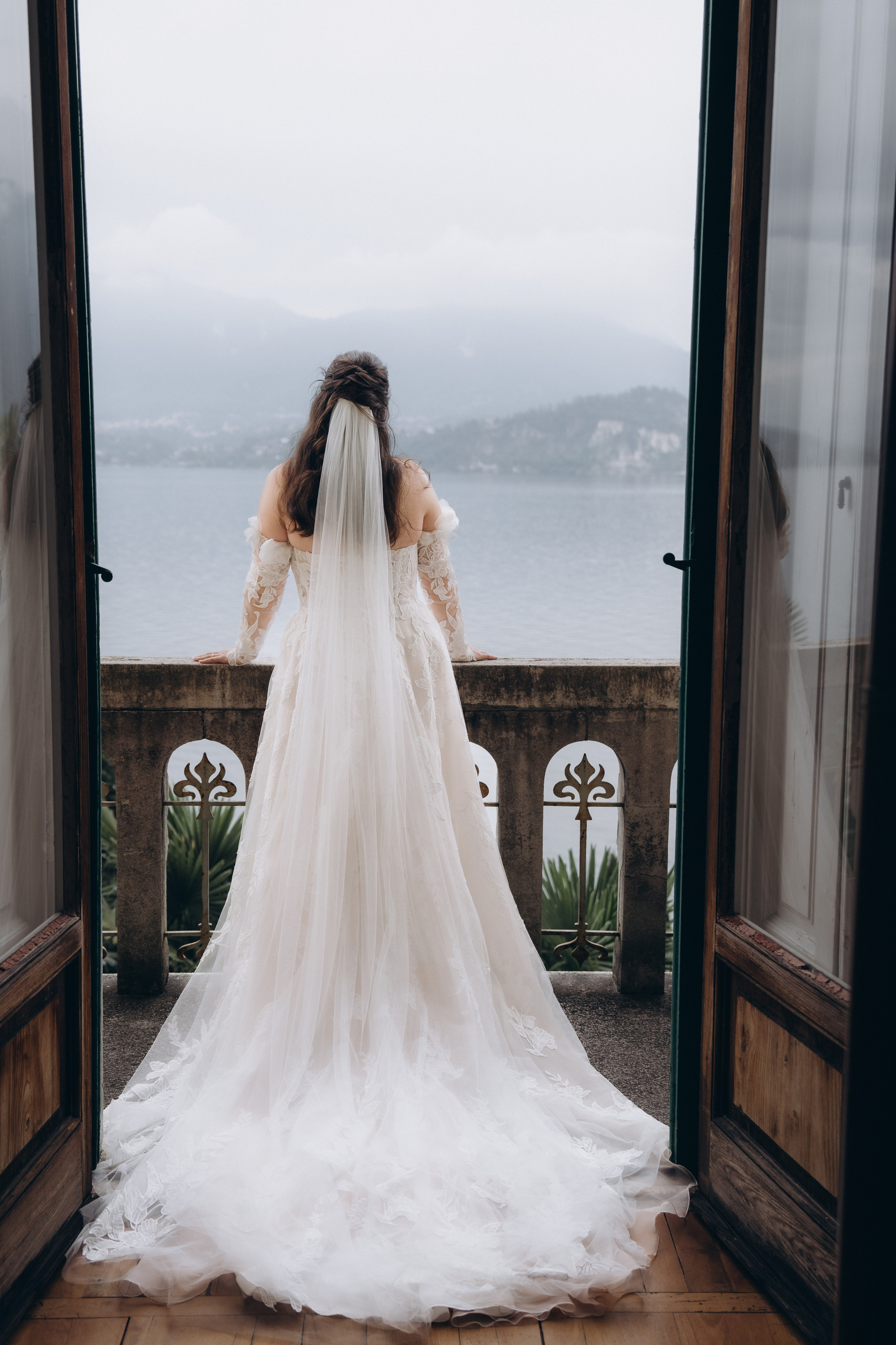 LAURA AND DOMENIK_LAKE MAGGIORE. PHOTOGRAPHER IN ITALY