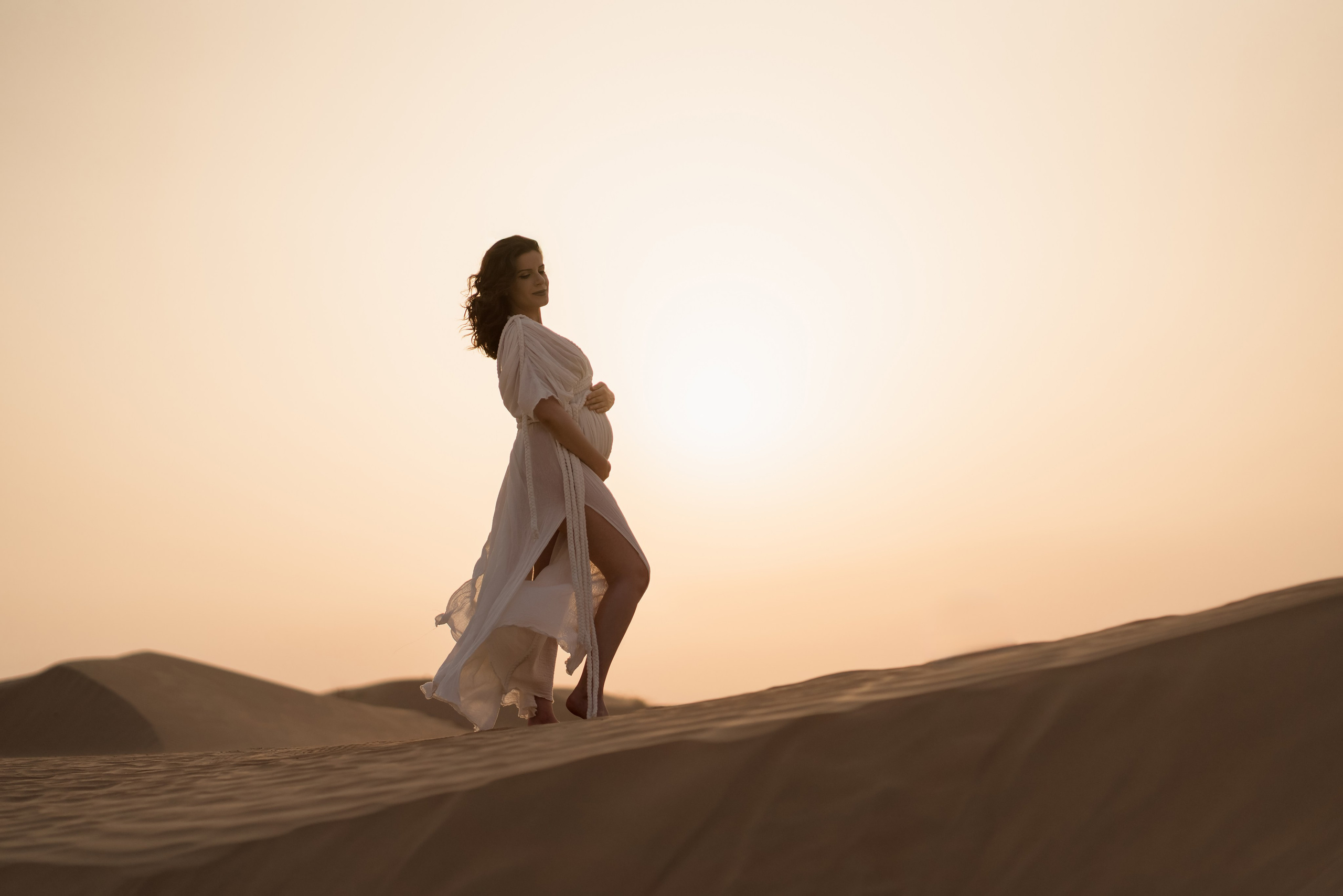 Desert Bloom. Angela Iakovleva — Family Photographer in Dubai