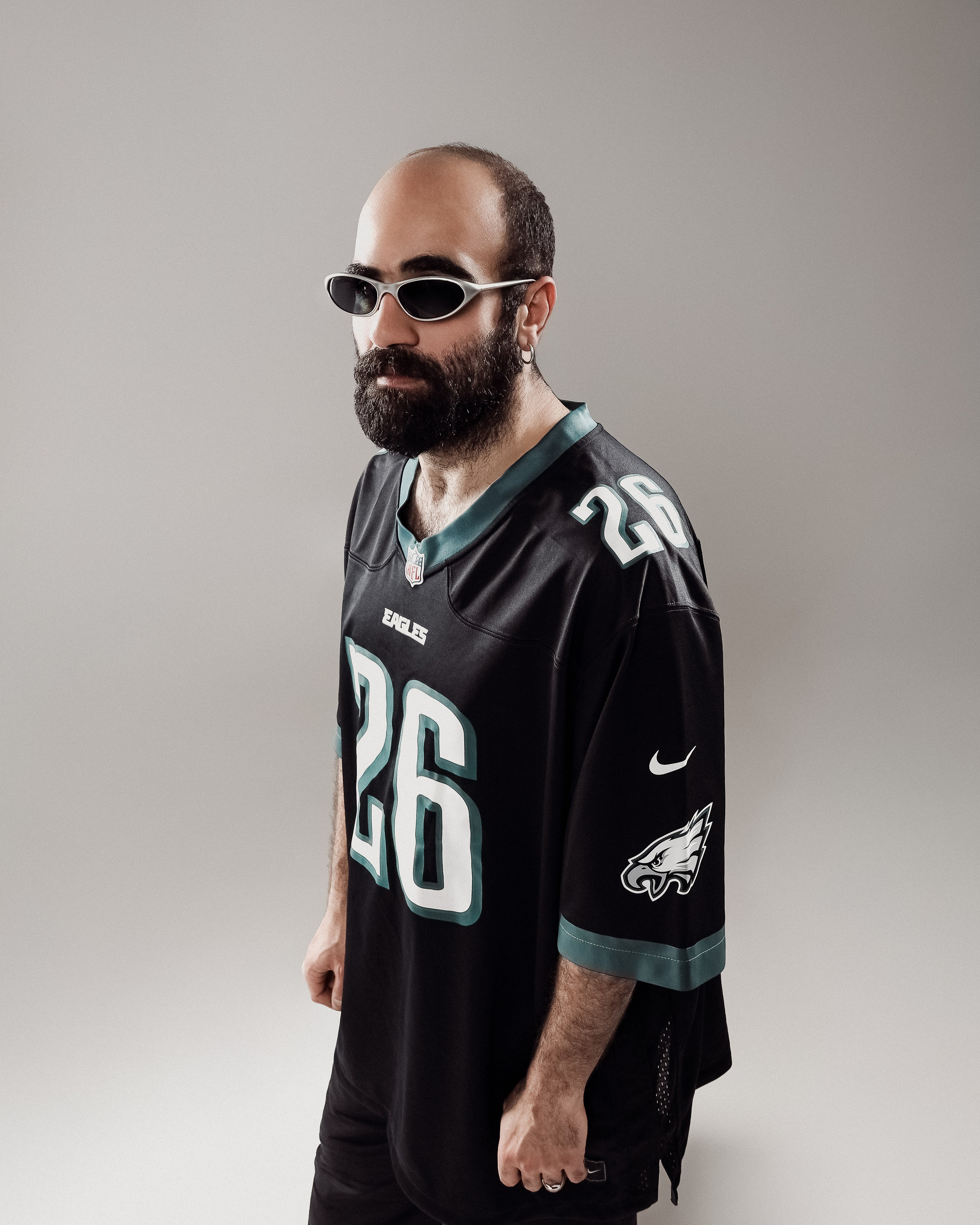 Studio (taron). Asmikiam