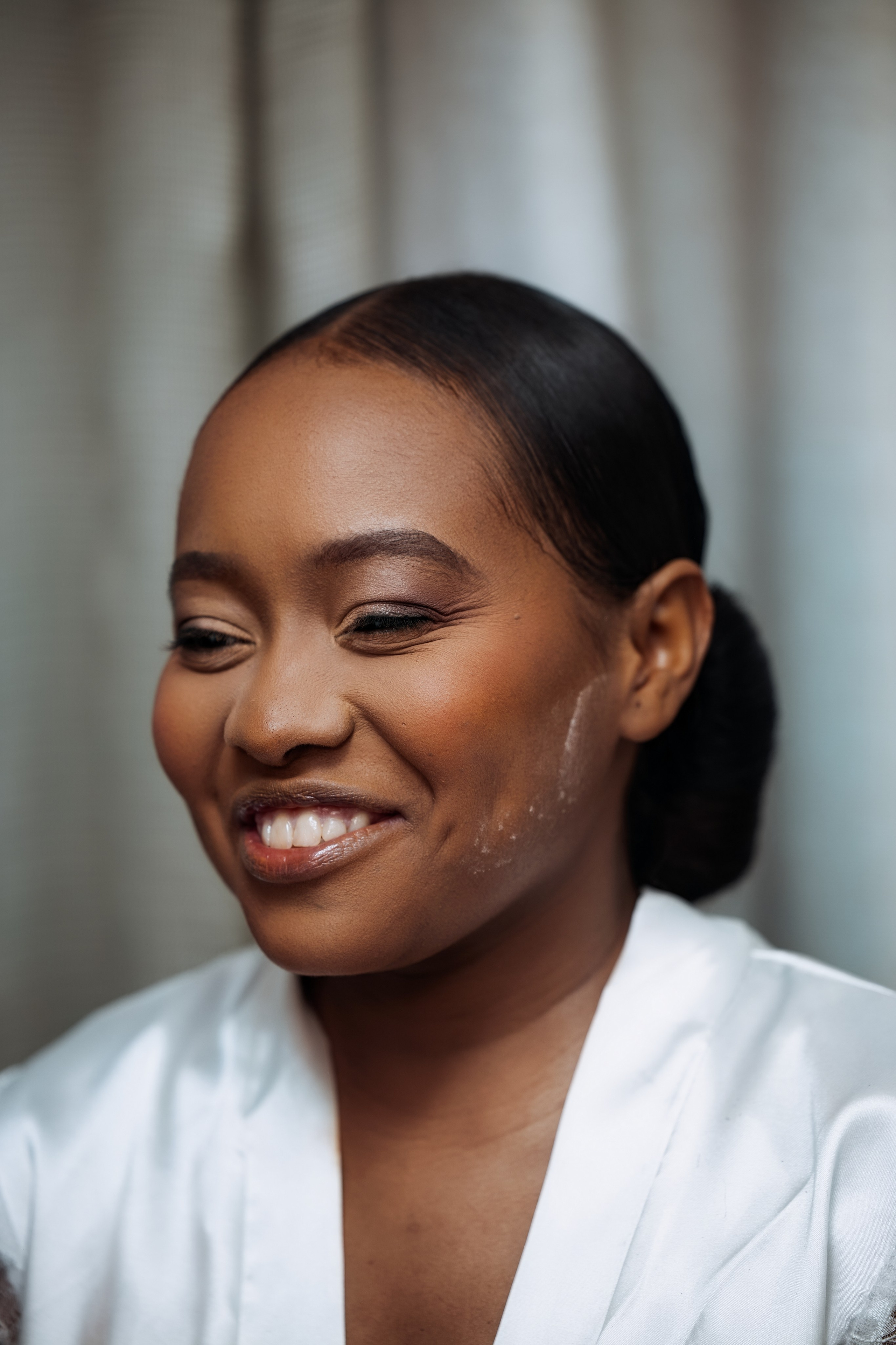 Nawik e Ethson. Fazemos o seu casamento ser lembrado por gerações