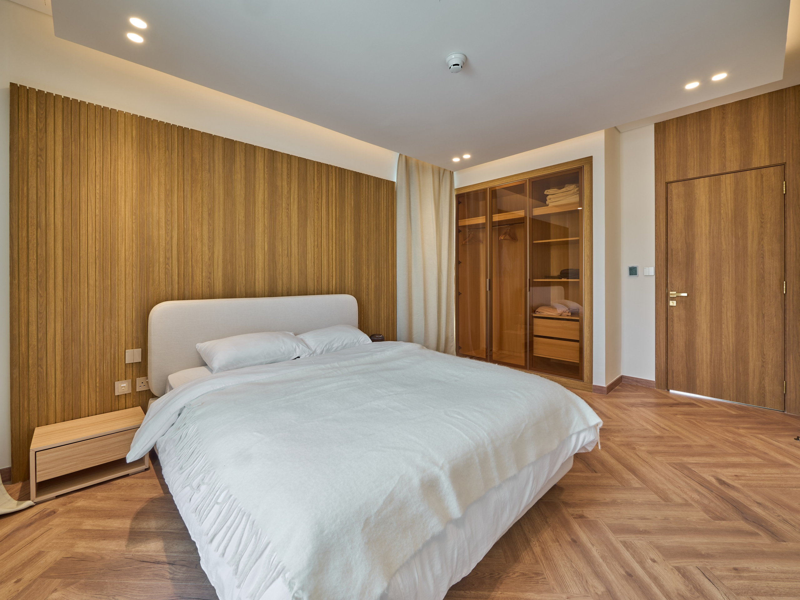 Jasmine Lane Townhouse Photography — Dubai Real Estate Listing. Hotel Photographer in Dubai — Interiors & Commercial by Oleg Novikov