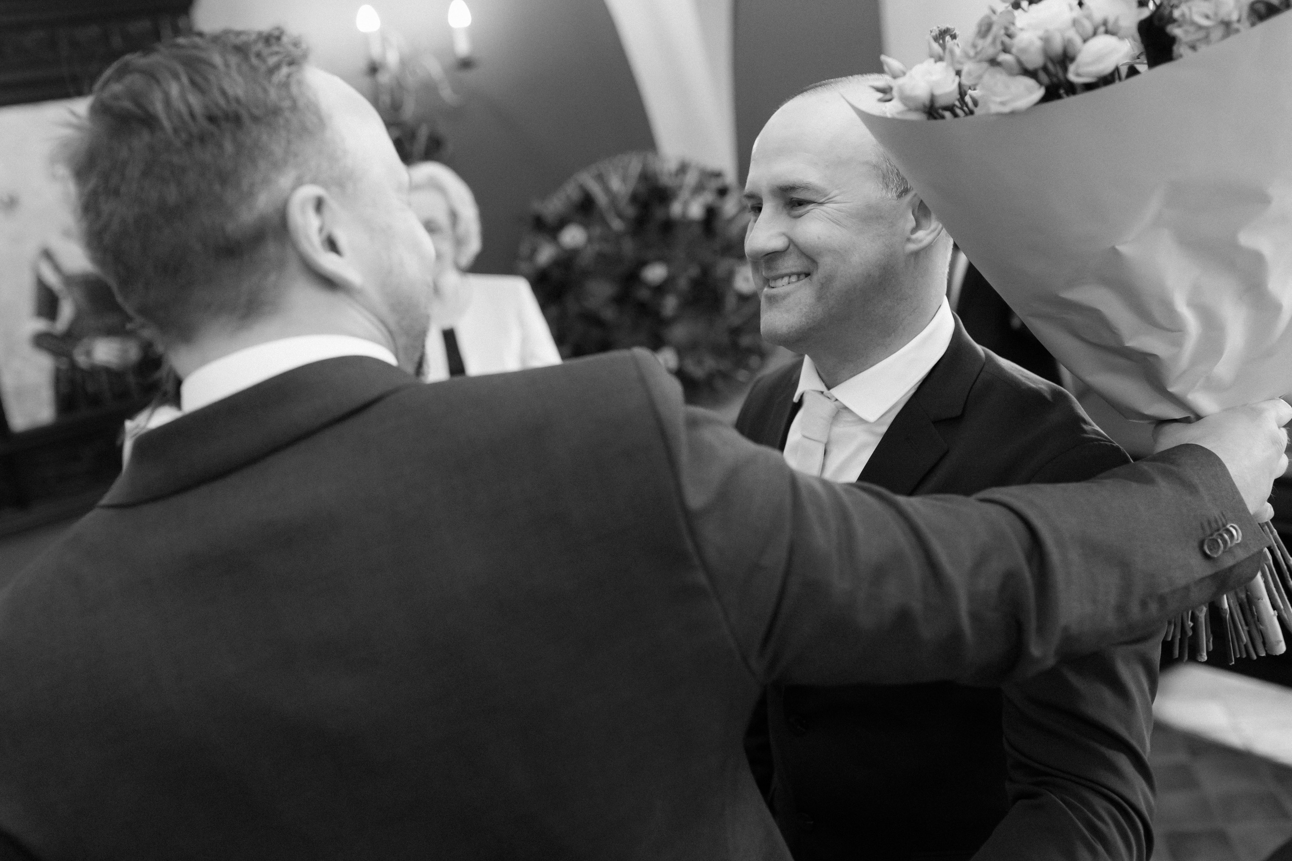 Monika ir Vytautas — miestu alsuojanti trumpa jaunųjų fotosesija Kaune