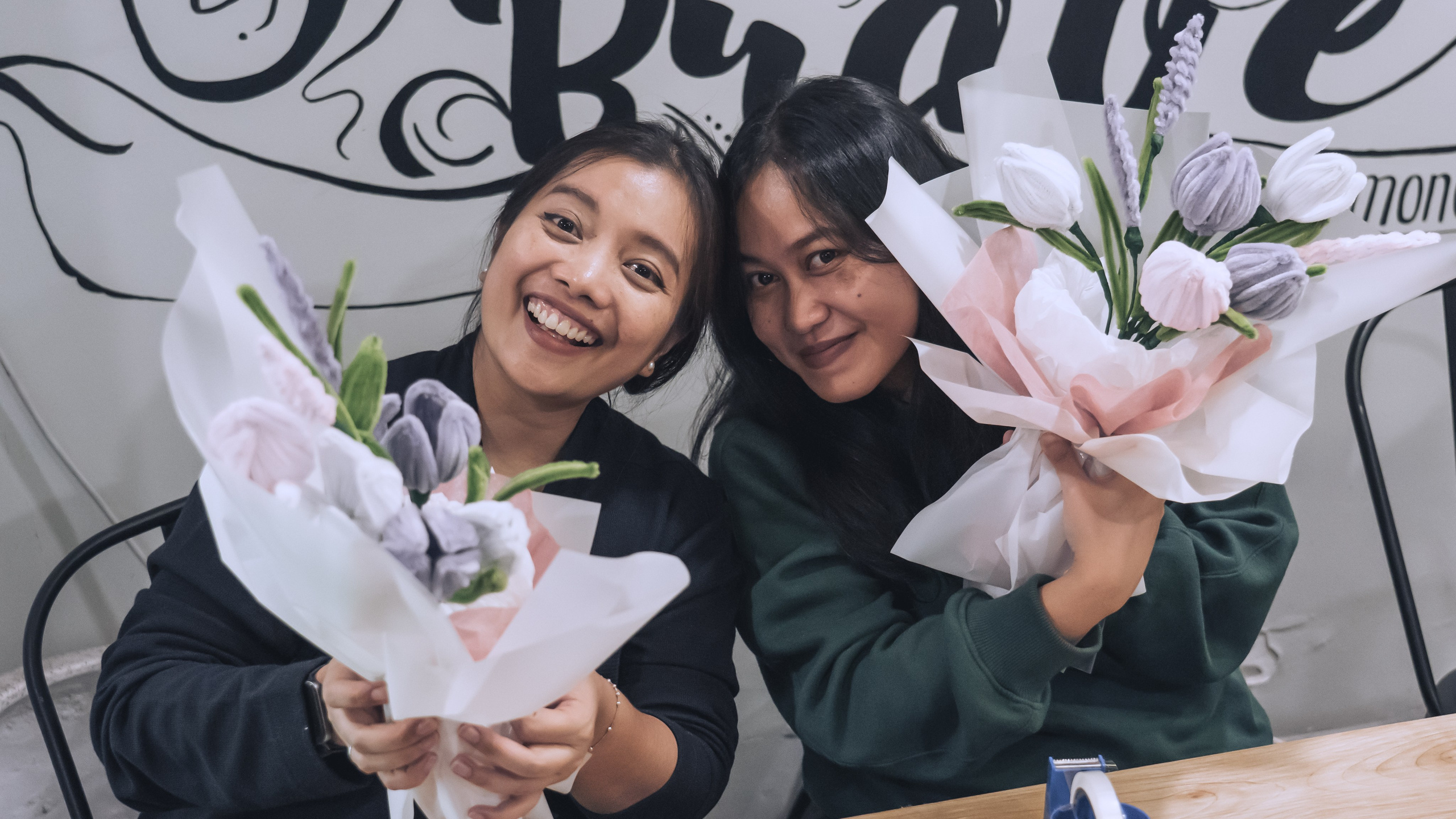 Pipe Cleaner Flower Workshop. Aro Salaka Event Photography