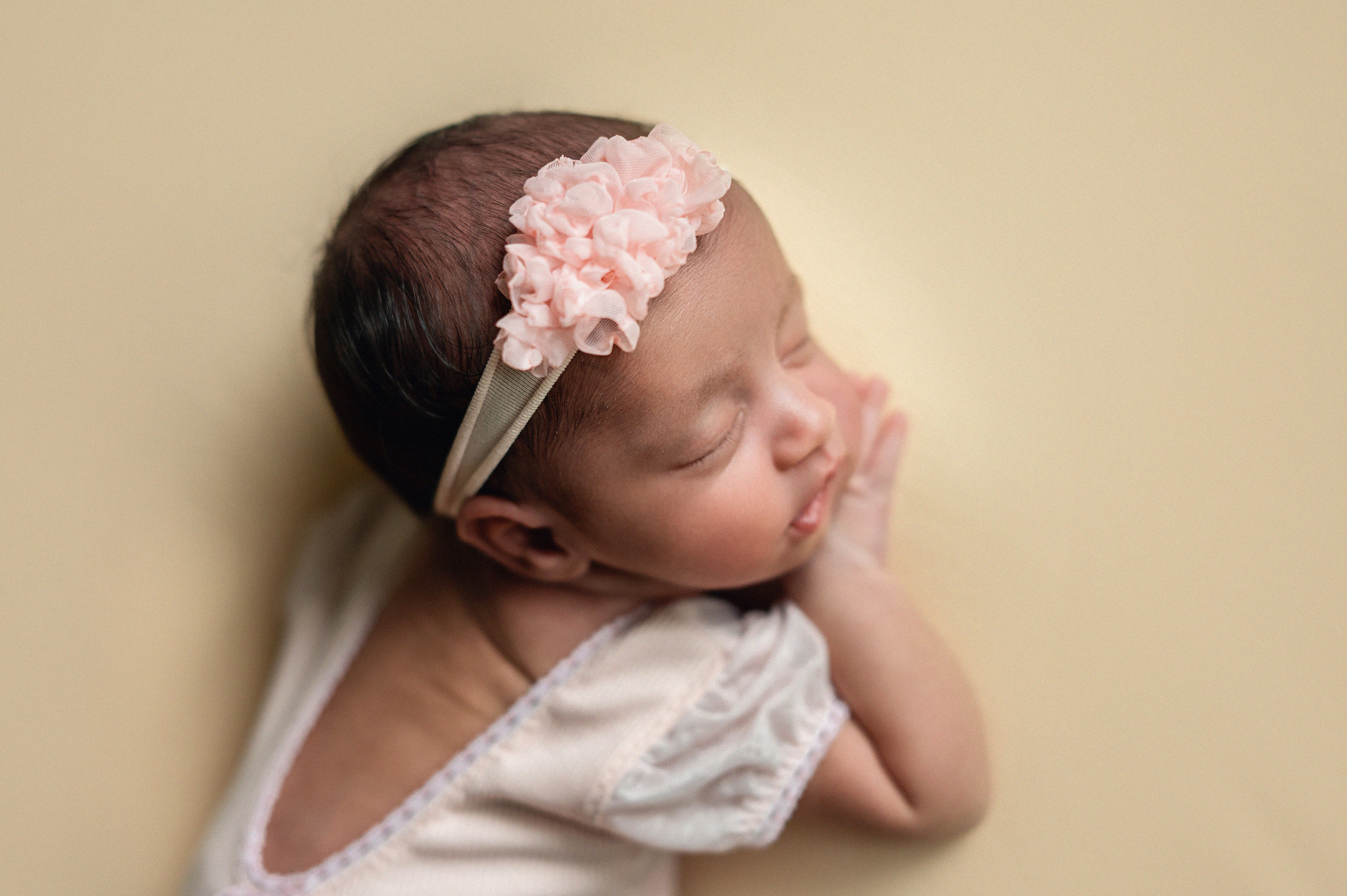 Kashvi 12 days. In-home newborn photography Raleigh & area Katya Kulikova