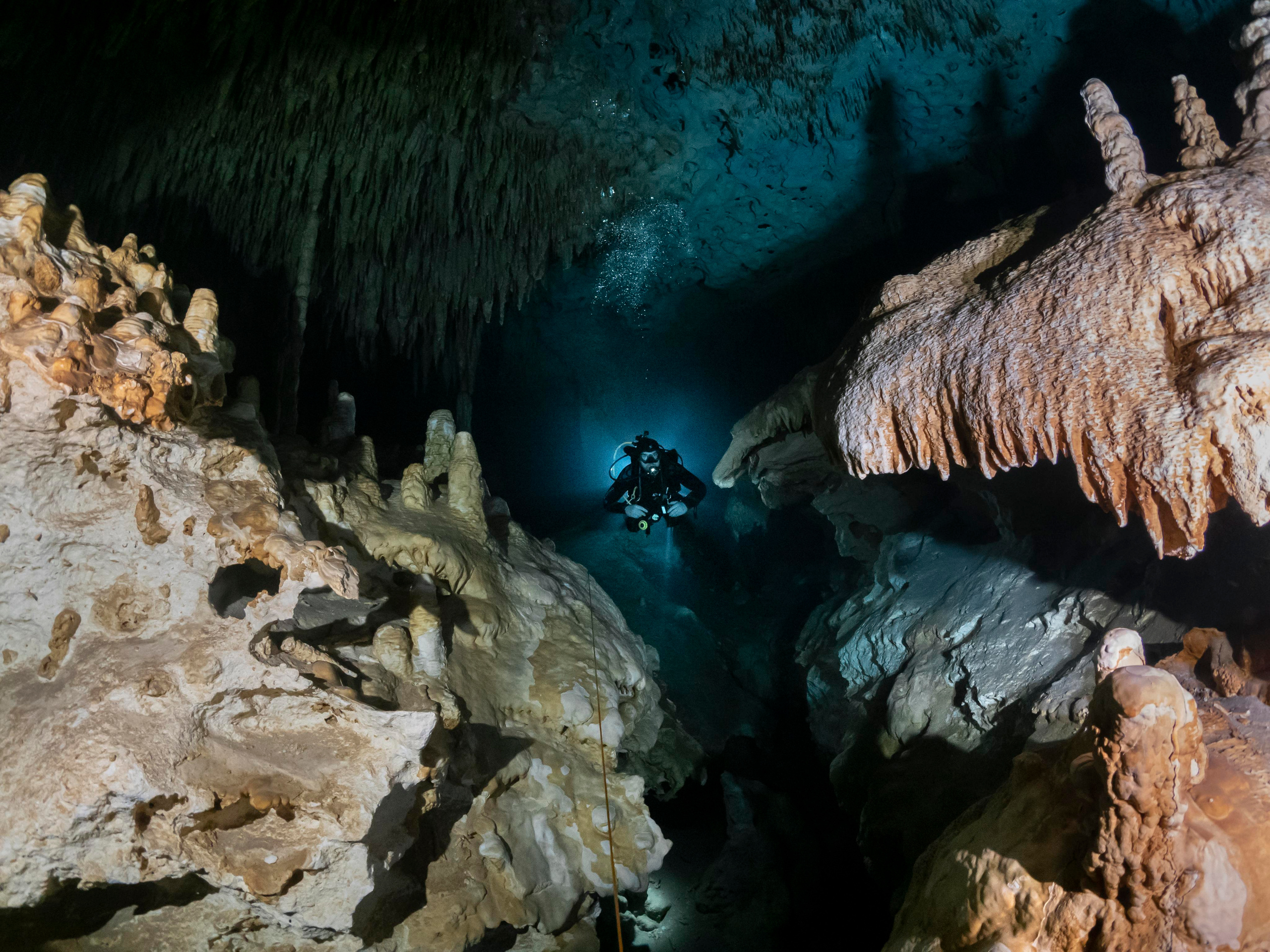 Senote. Your photographer on land and under water— Alexey Zaytsev