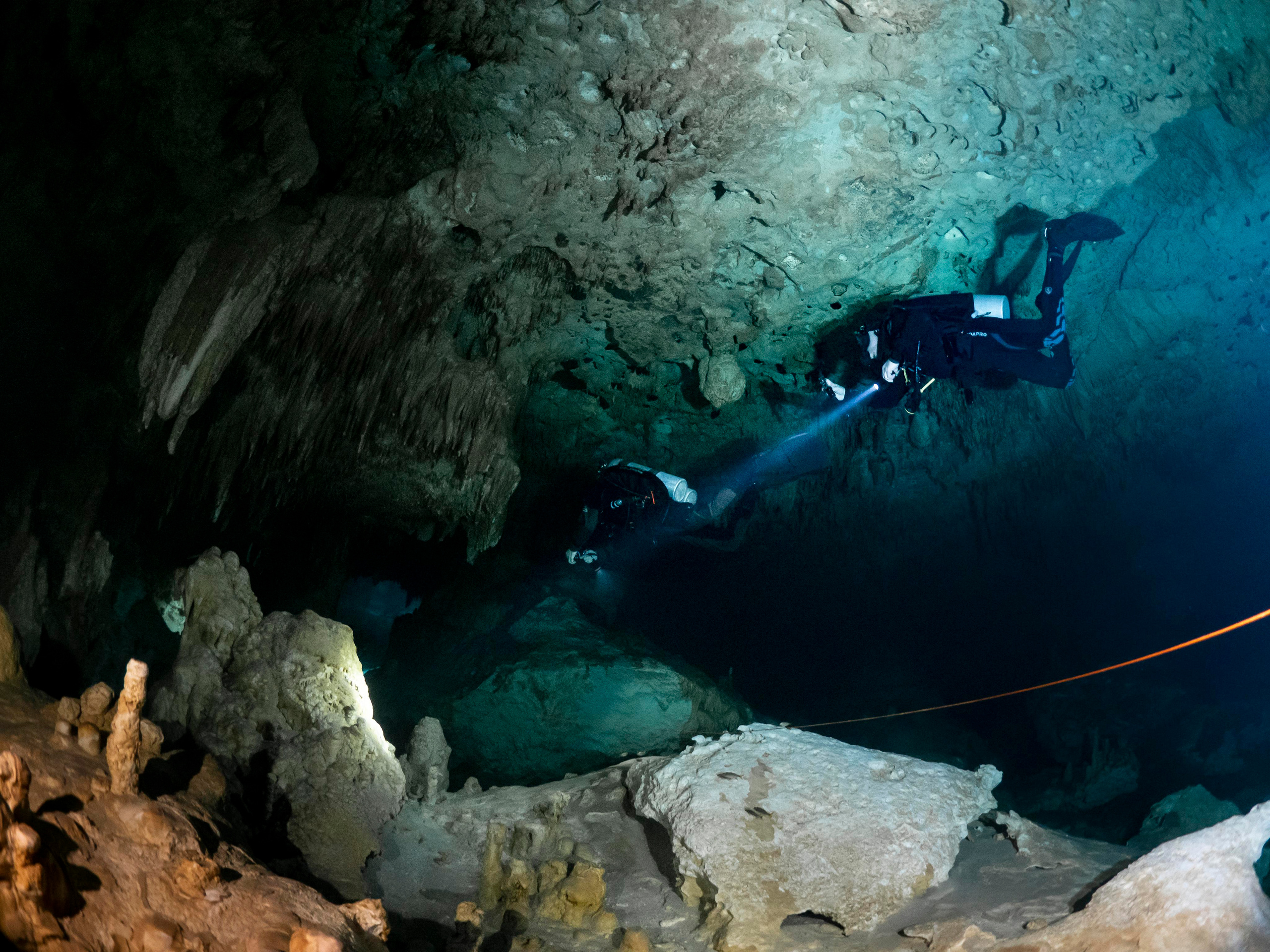 Senote. Your photographer on land and under water— Alexey Zaytsev