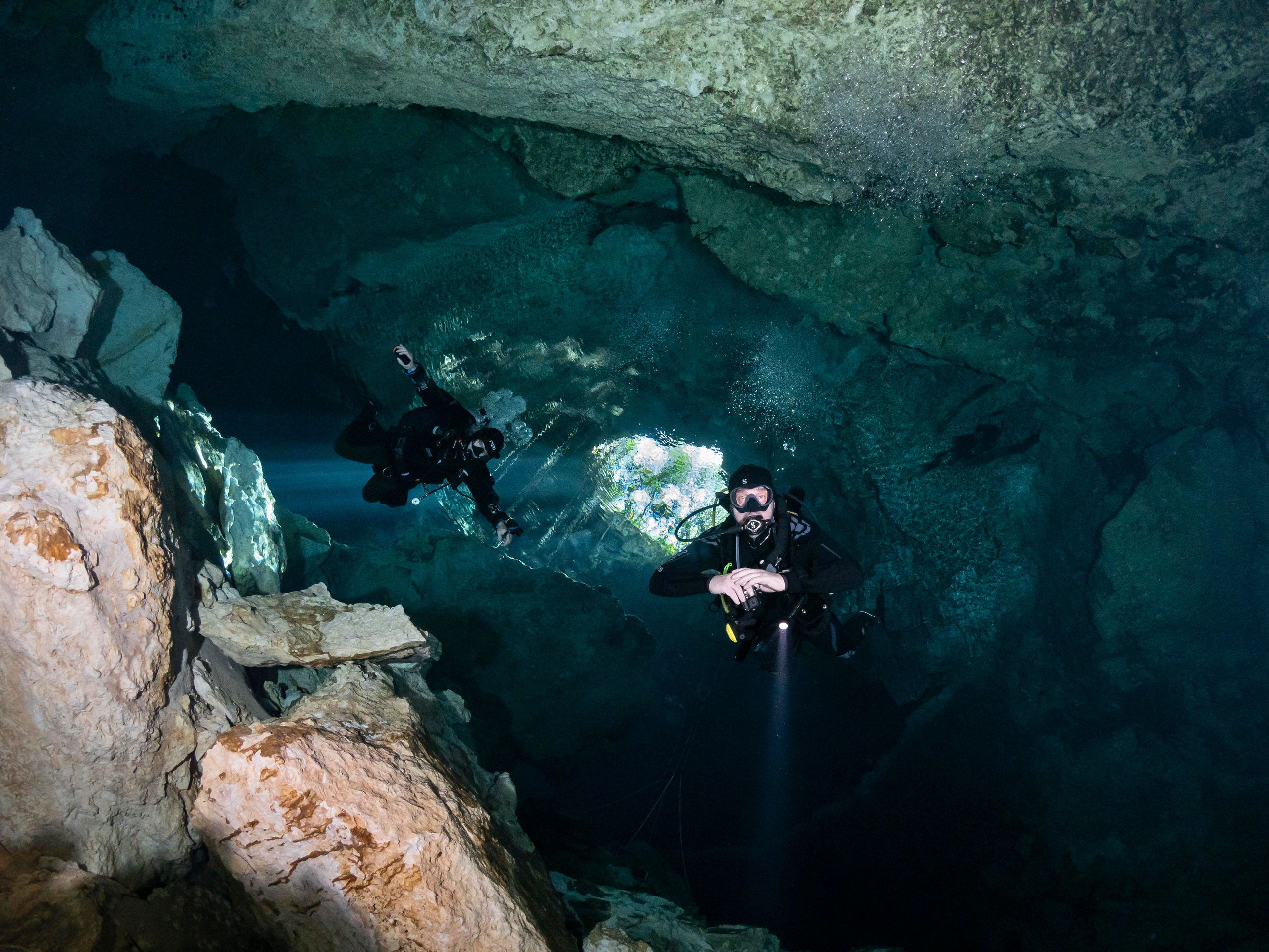 Senote. Your photographer on land and under water— Alexey Zaytsev