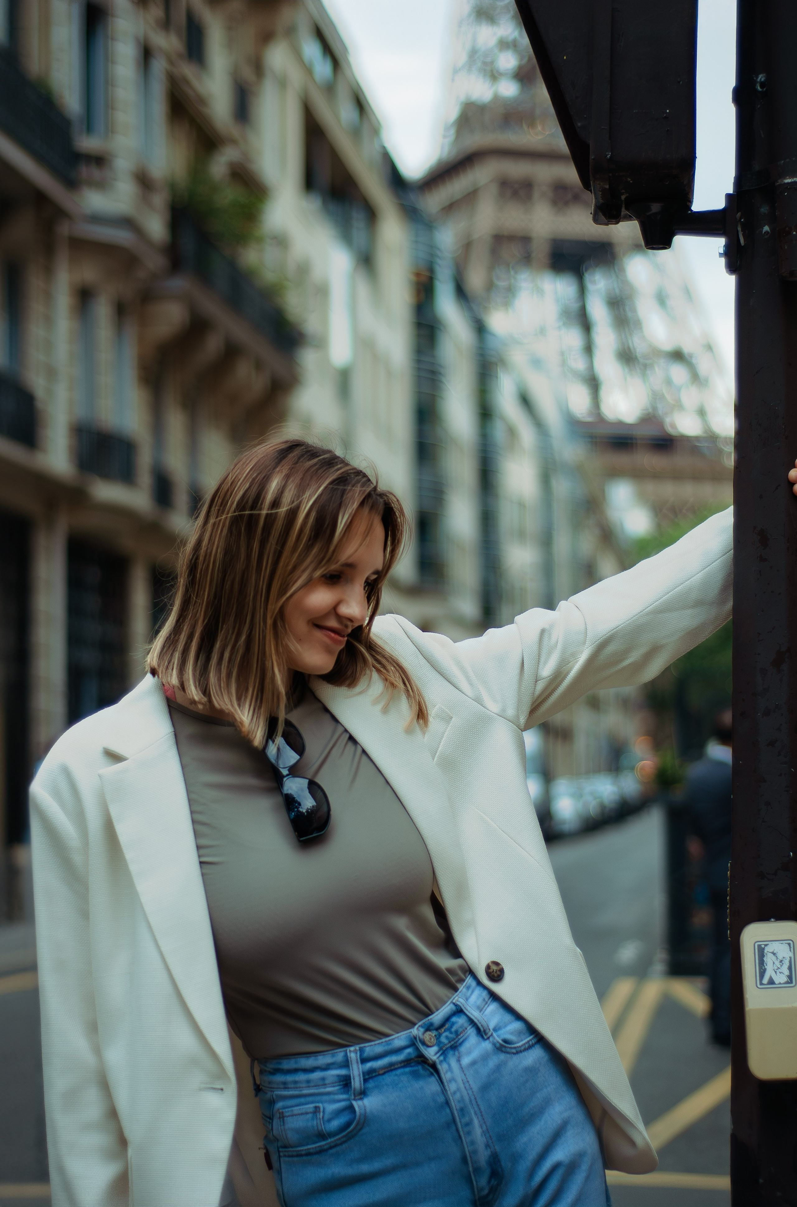 Evening photoshoot in Paris. Paris photographer — Polina Osipova