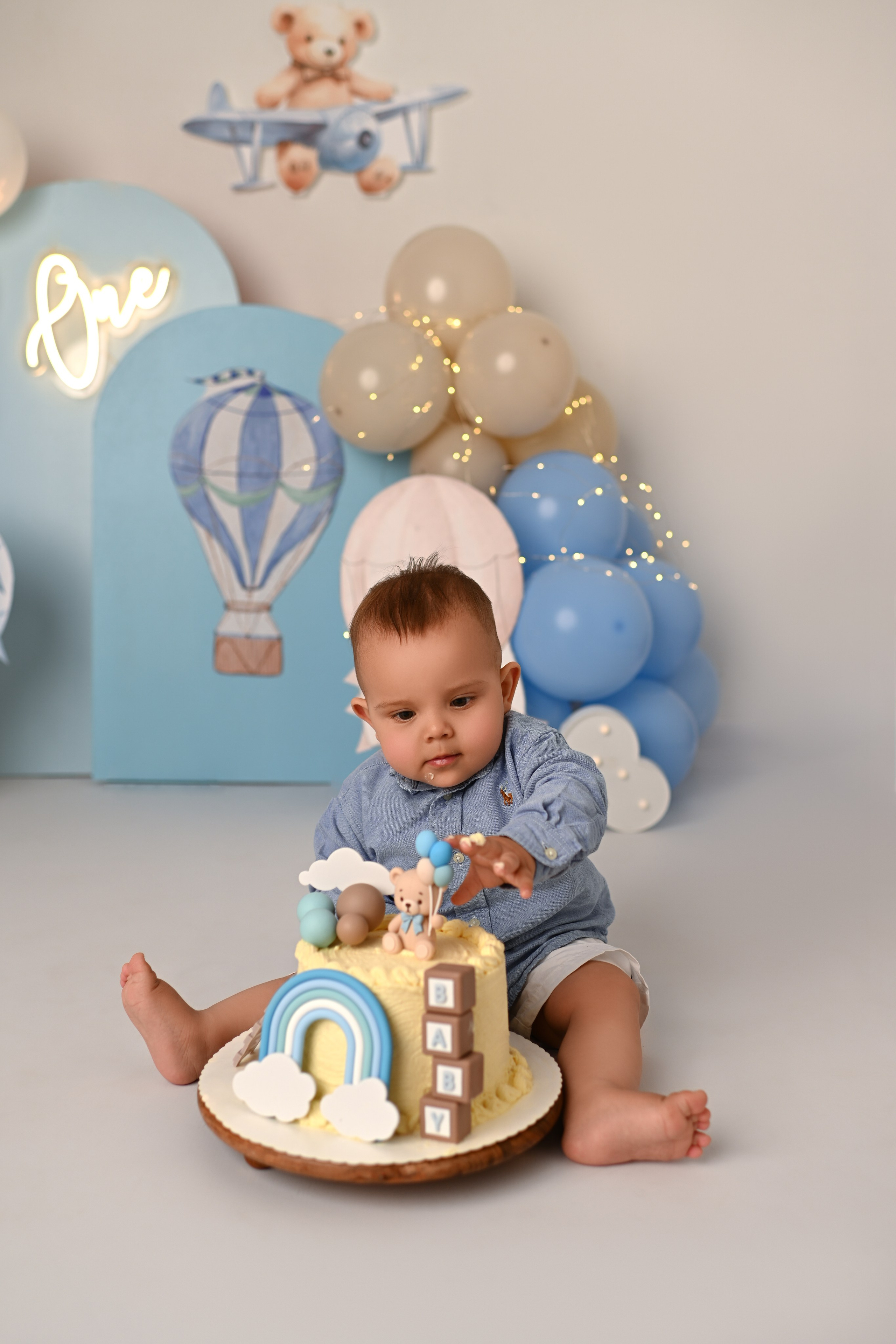Cake Smash Fotoshooting zum ersten, zweiten Geburtstag. Neugeborene, Baby Fotografin in Düren (NRW) - Vitalina Unruh