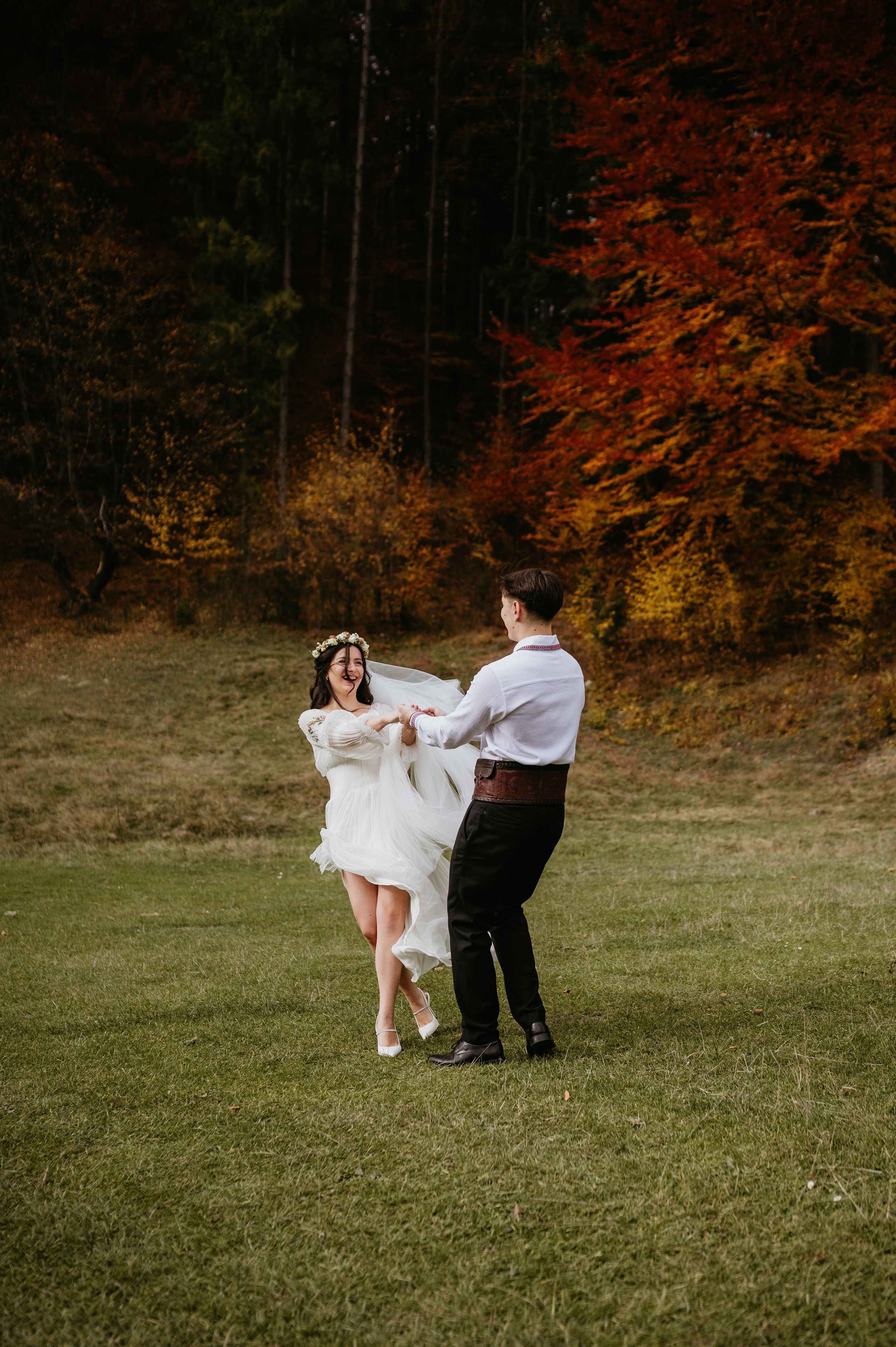 Iulian si Felicia. Valentin Melen - fotograf de nunta 🤍