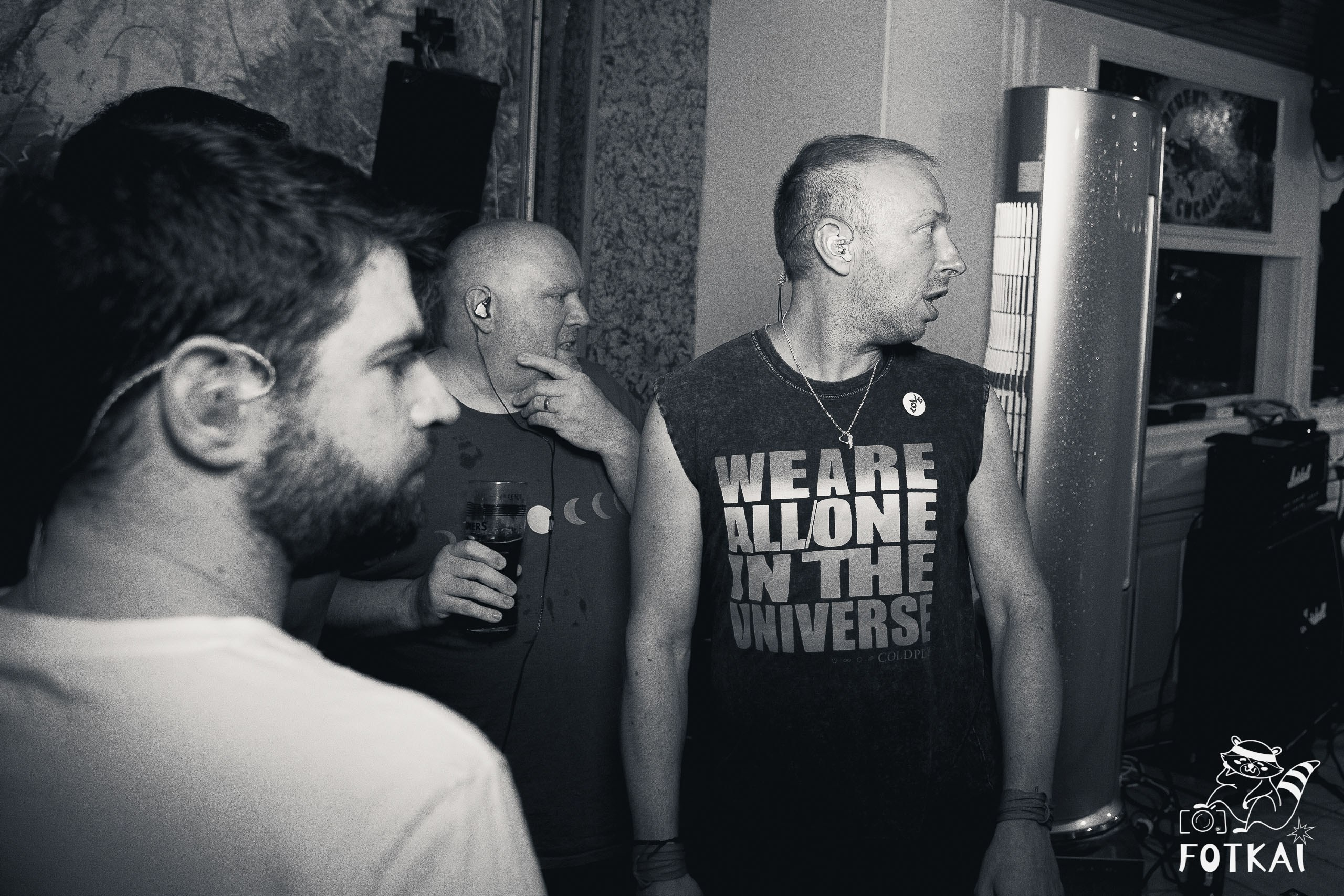 Ultimate Coldplay en Restaurante Los Cucalos: Reportaje fotográfico 17.09.25 | FOTKAI