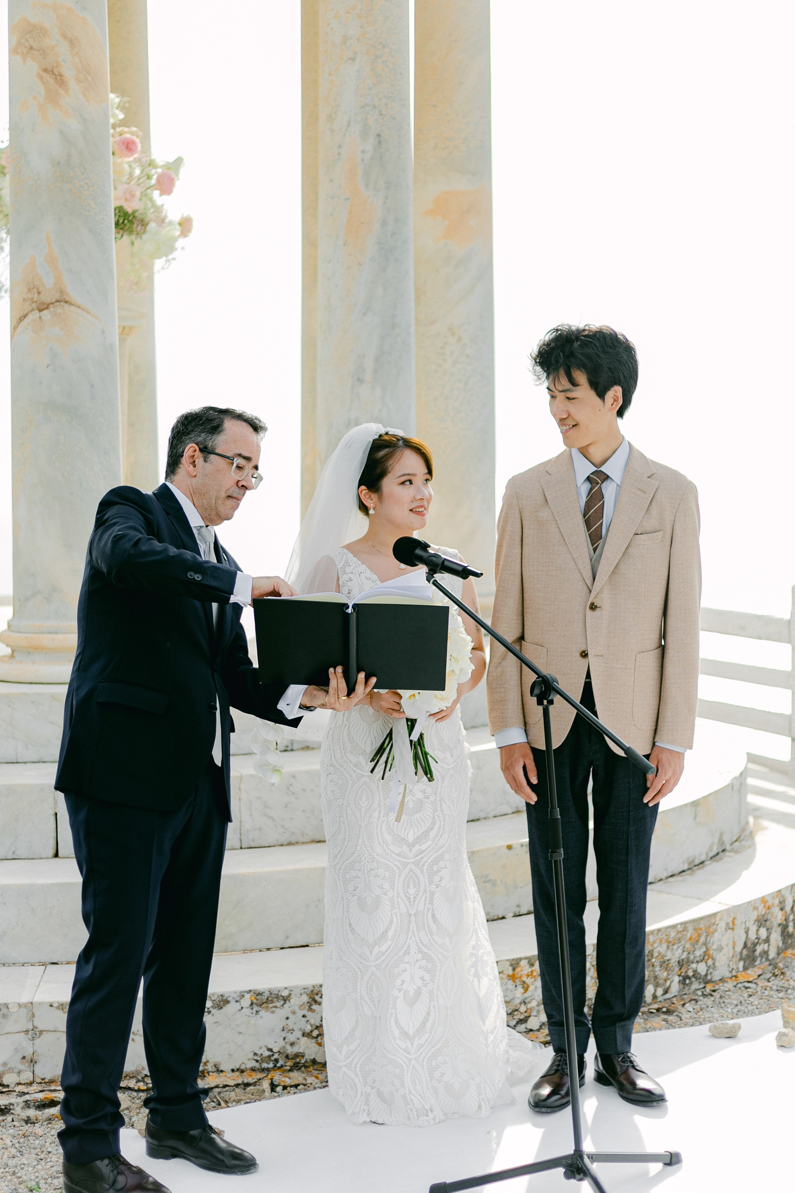 Chenyi & Tiangseng. Wedding Celebrant in Mallorca Iban Collin