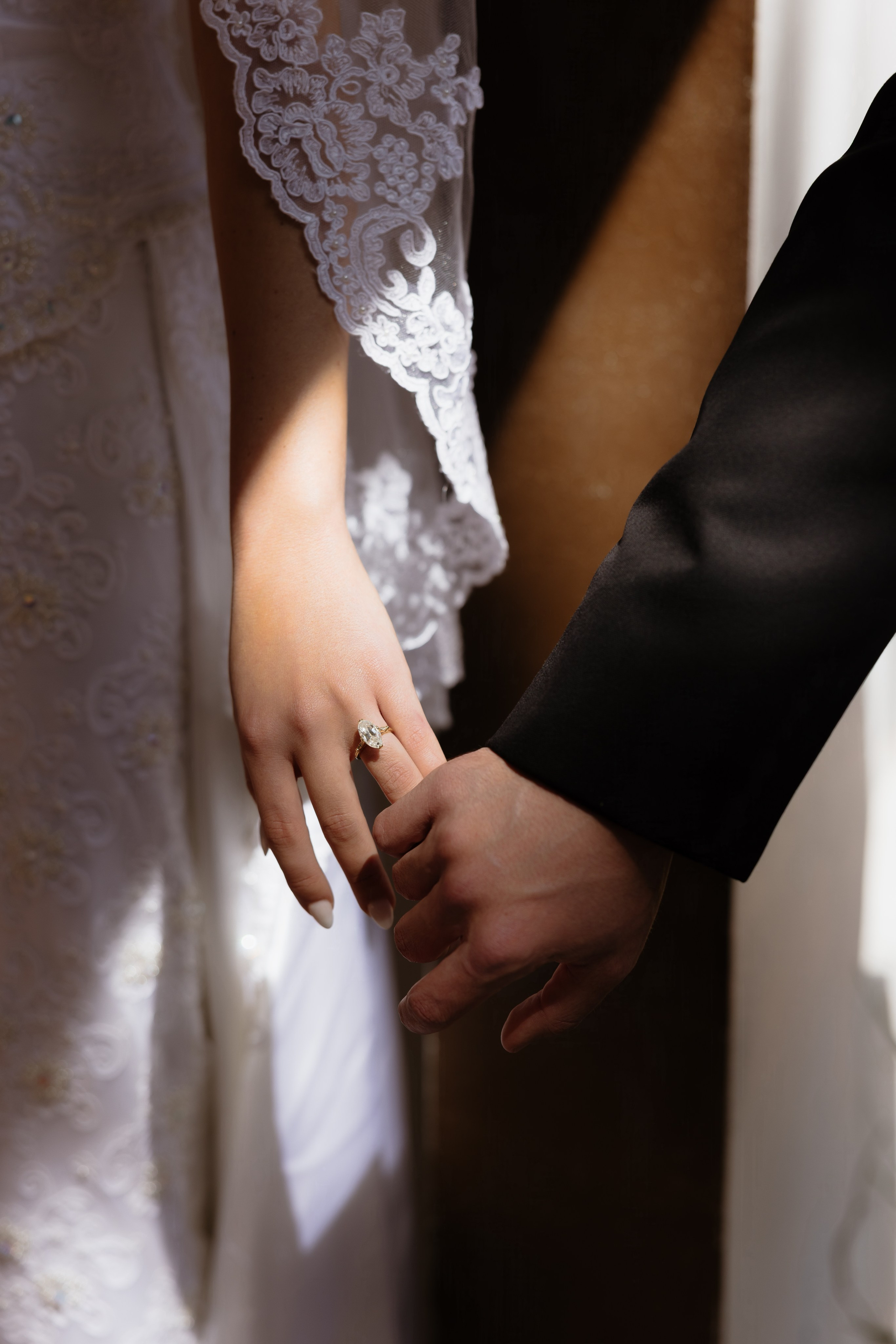 Reys wedding at Lake Lucy. Photographer Anastasia Nagibina