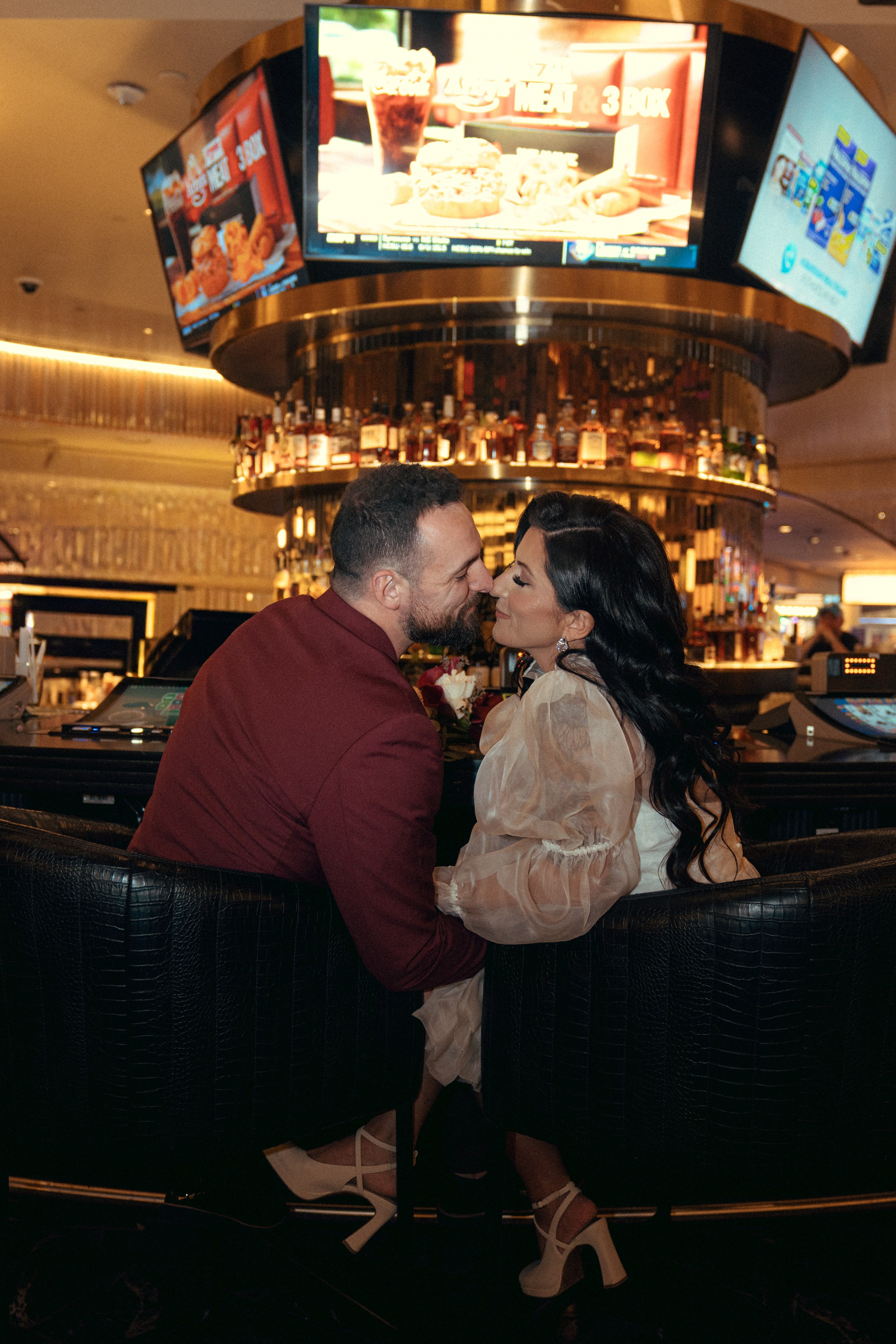 Miranda&Austin. Wedding & elopement photographer Viktoriya Kravtsov. Las Vegas