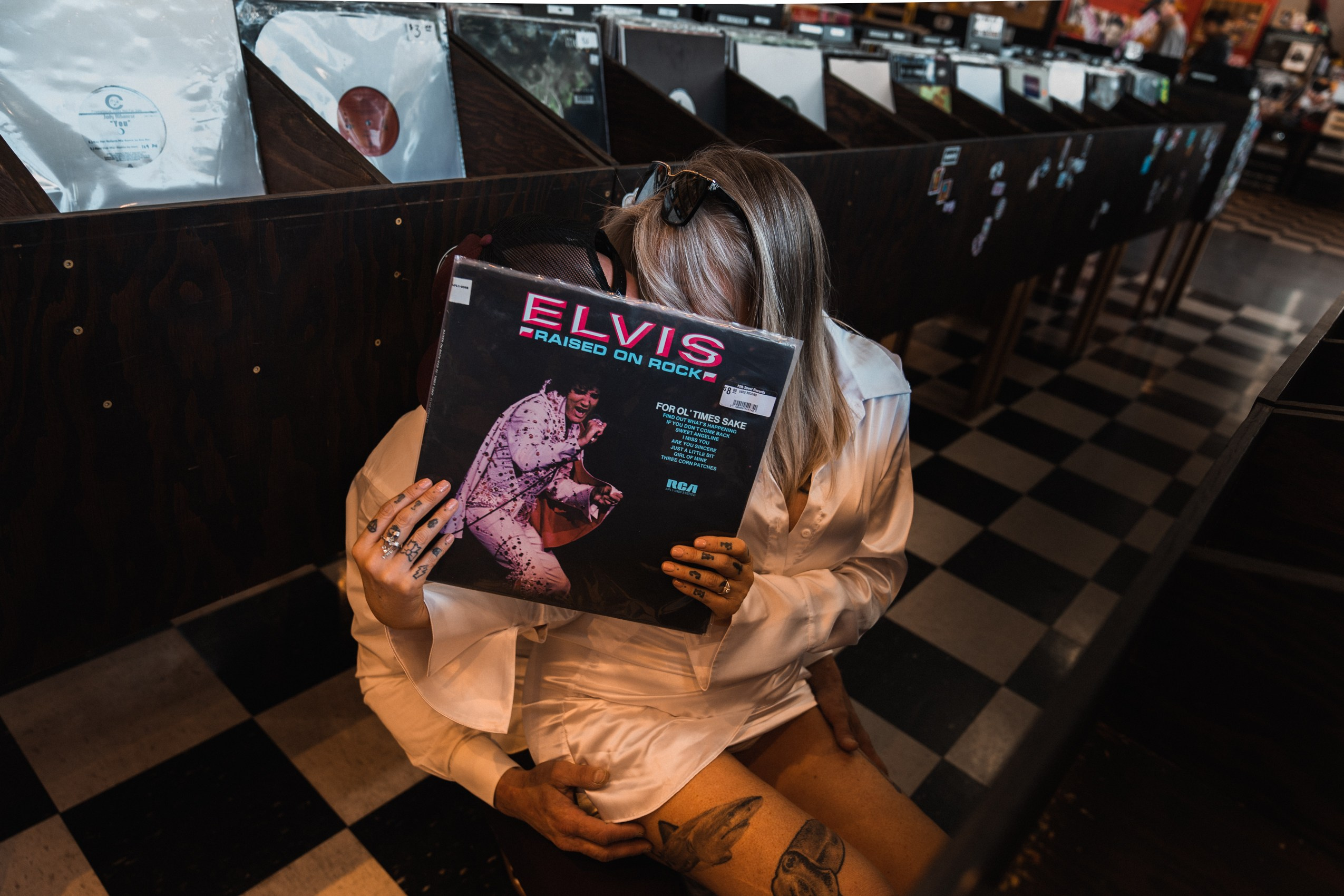 E&E. Wedding & elopement photographer Viktoriya Kravtsov. Las Vegas