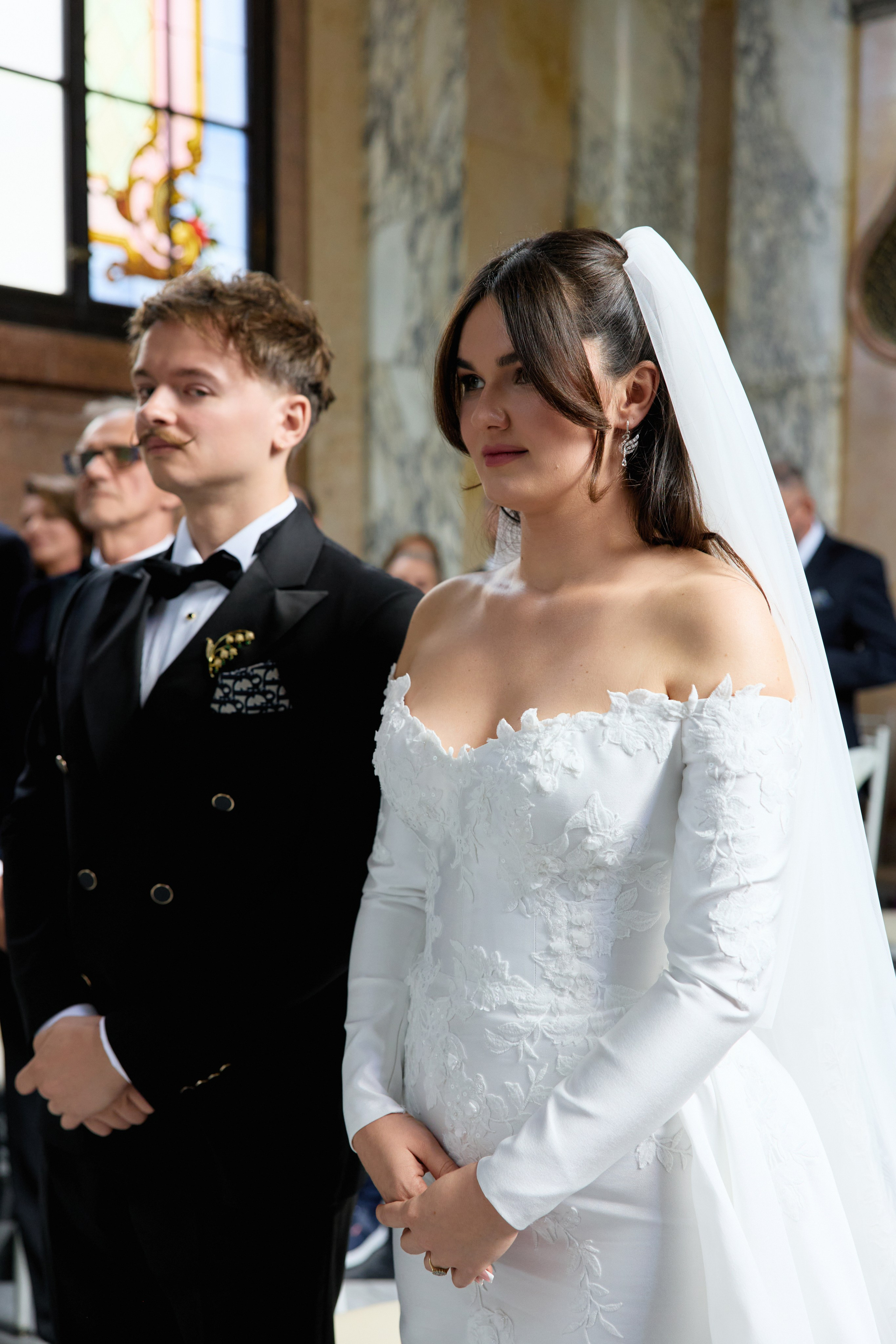 Wiktoria & Kacper. Pałac Goetz. Fotograf ślubny i rodzinny w Krakowie Yana Klymova