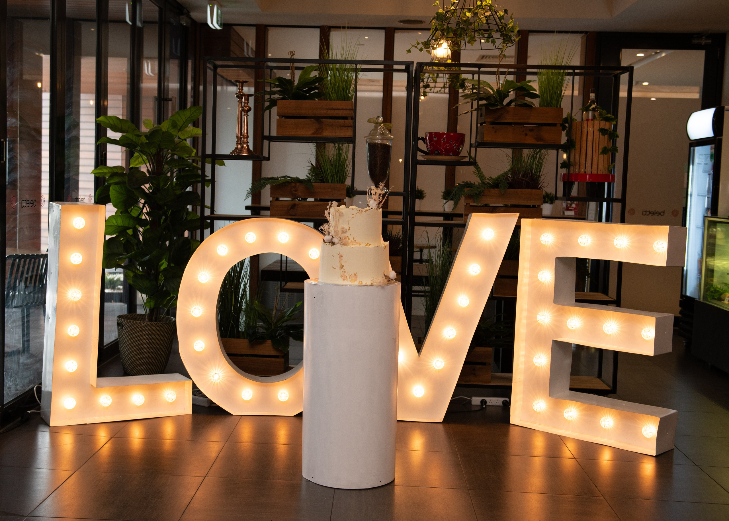 Events “CAPTURING THE MOMENTS THAT MATTER MOST”. Children, family and event photographer Mirjana Zdravkovic