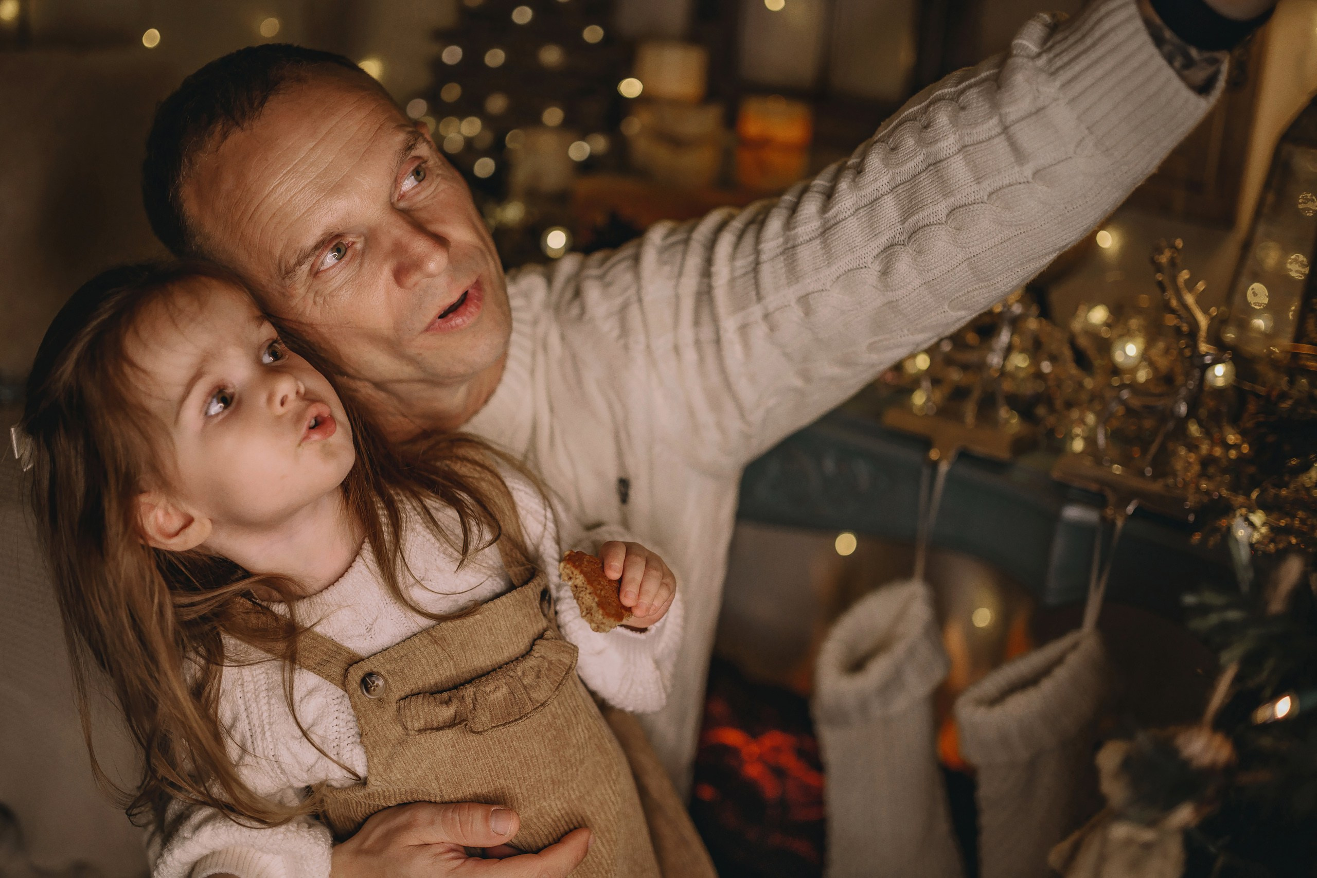 11.26.2025 Christmas Photoshoot. Wedding family event photographer in Chicago Nick Yushevich