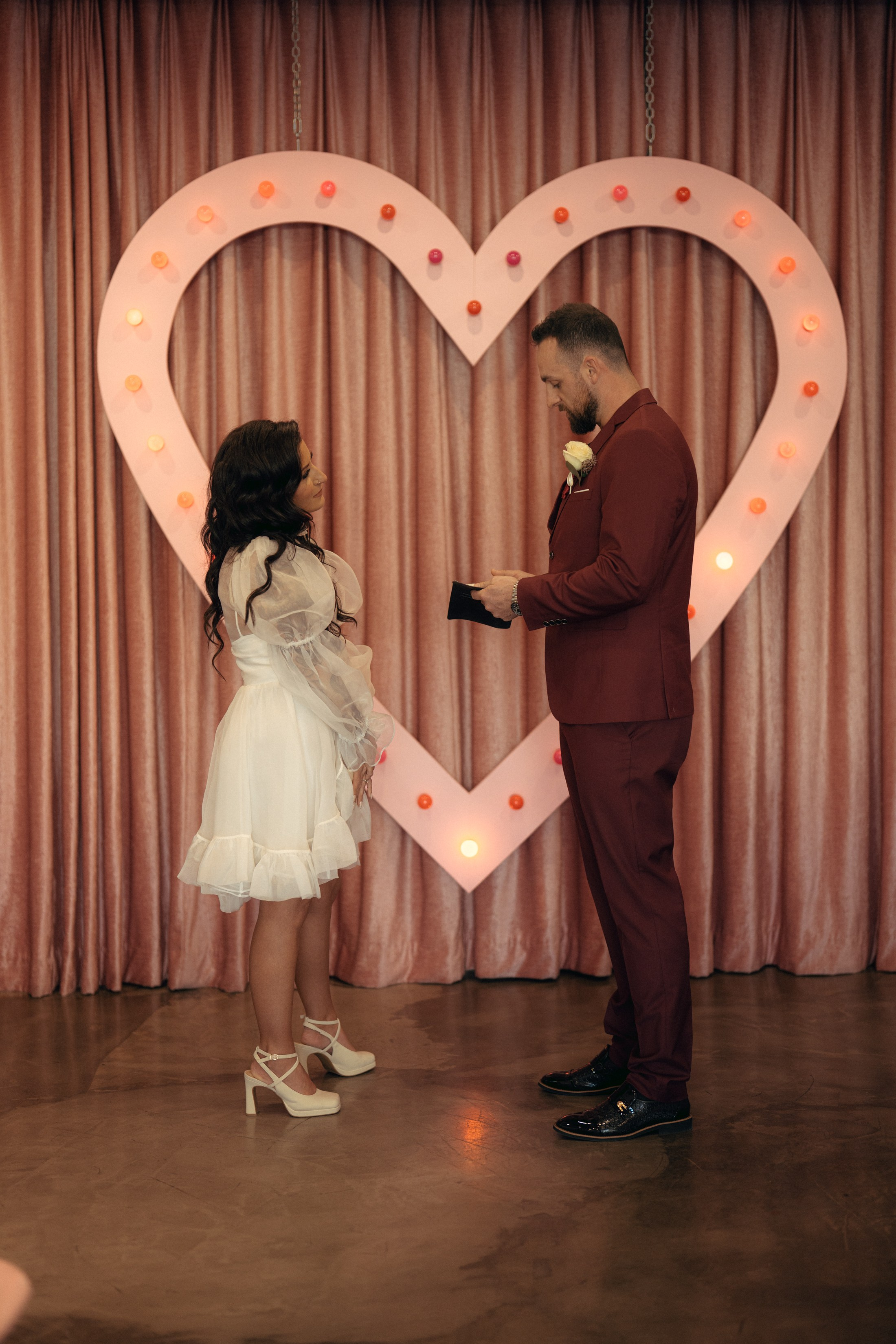 Miranda&Austin. Wedding & elopement photographer Viktoriya Kravtsov. Las Vegas