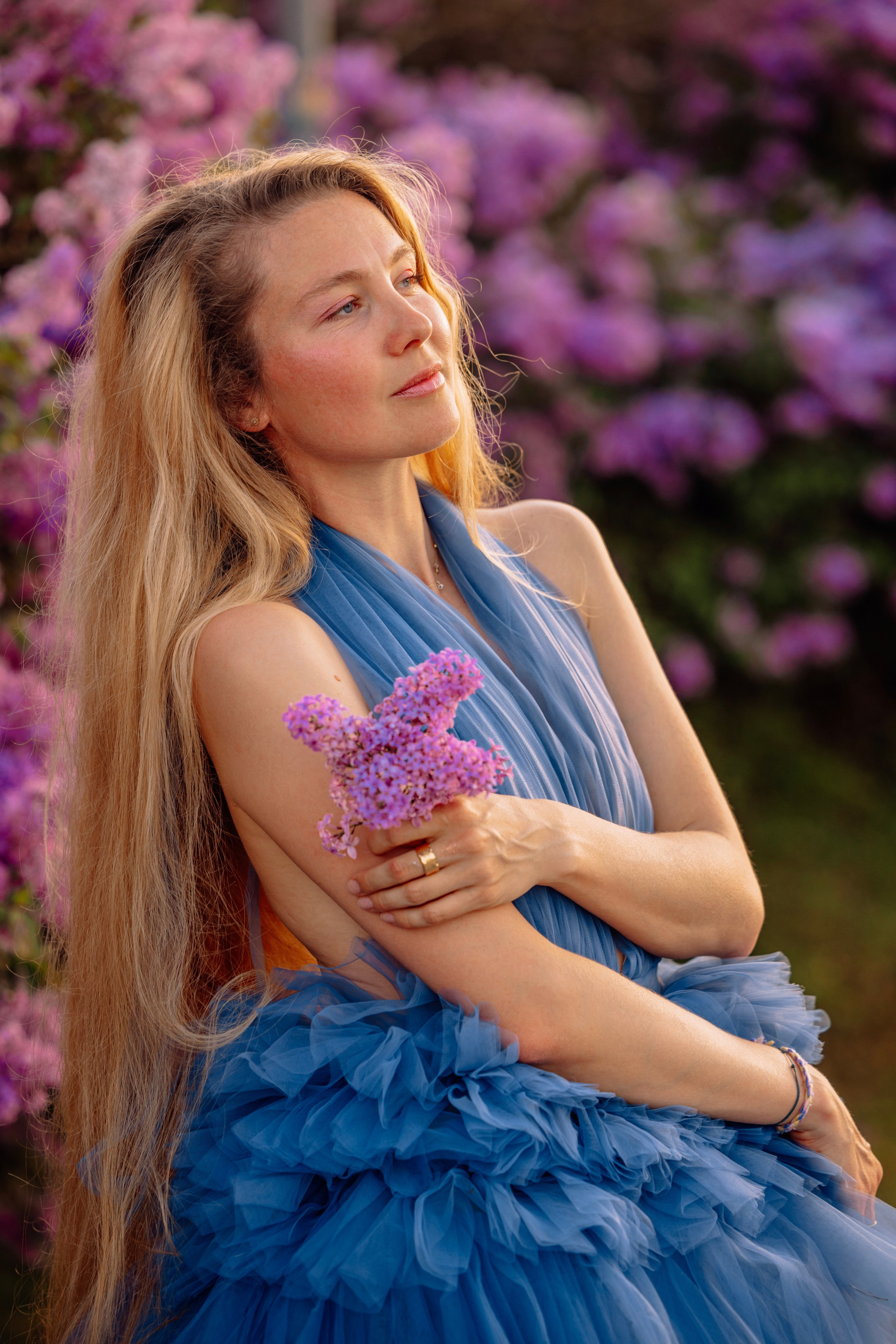 Wenn der Flieder beim Schloss Nymphenburg blüht. Hochzeitsfotograf München Taufe Familienfotograf Tanja Mauke