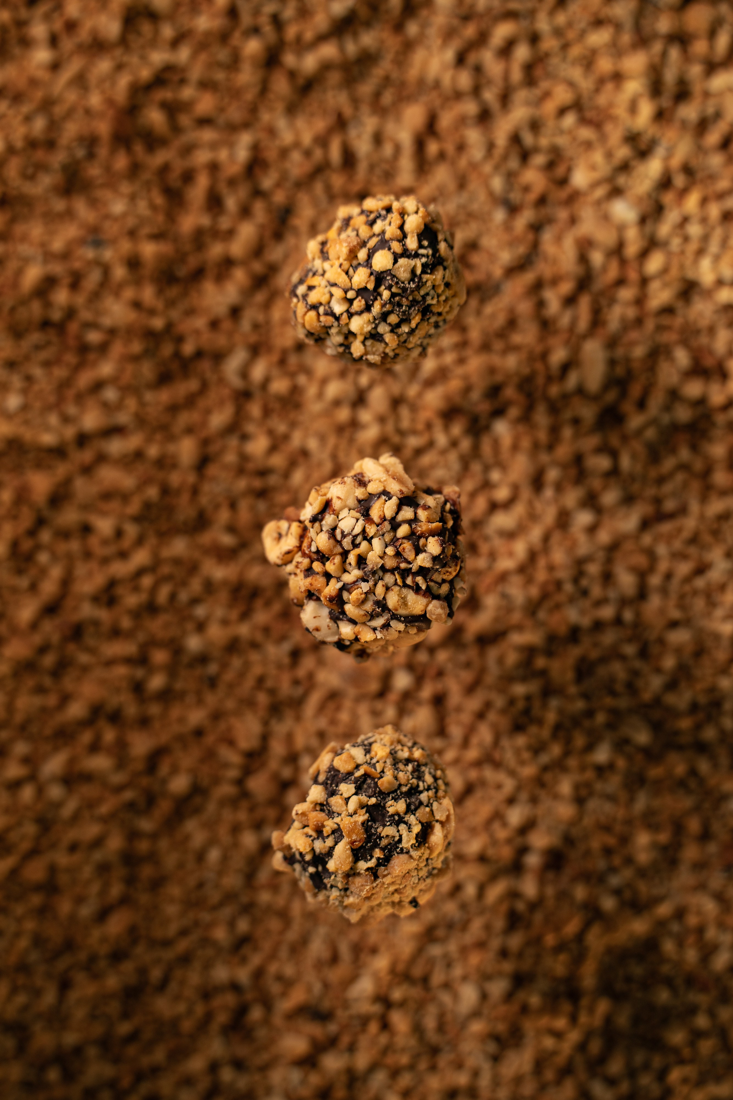 GALLERY. Χαλβάς Ελευθερίου