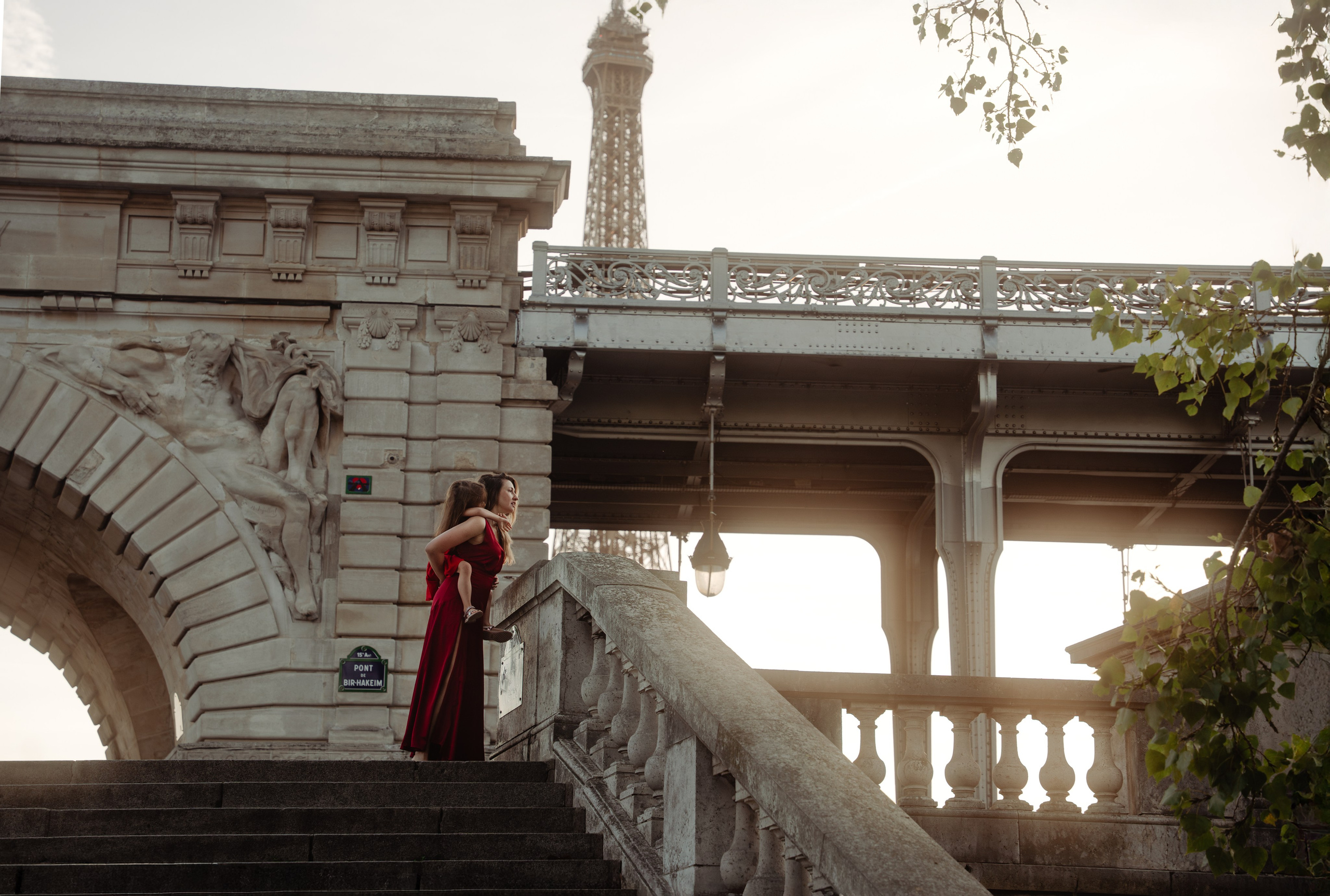 Maria, Vadim & Mila in Paris. Paris photographer — Polina Osipova