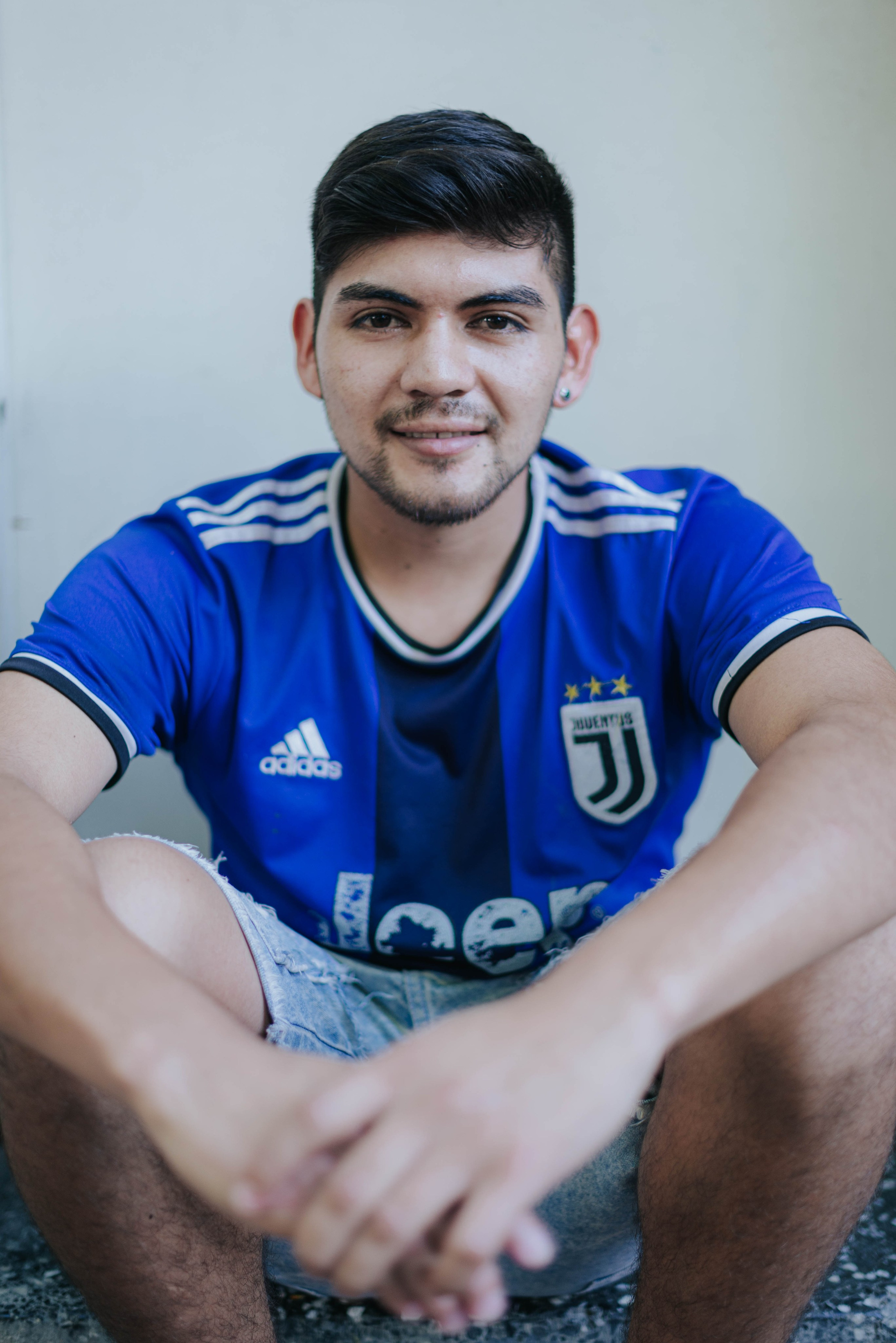 Docdocdoc. 15 strangers. Photographer @elmirkami in the city of Buenos Aires