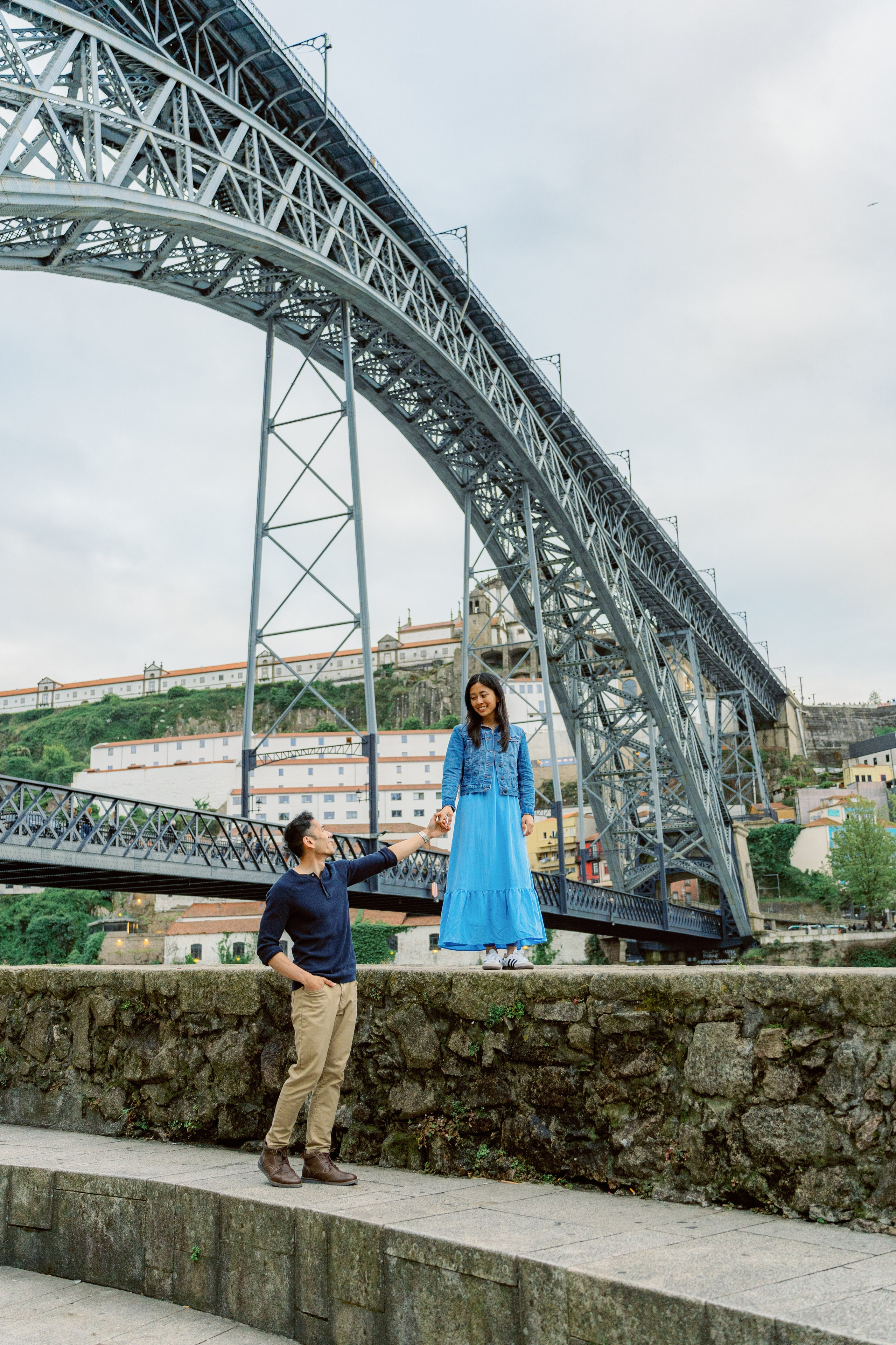 Michele & Darar in Porto. Porto Travel Photographer | Couples & Vacation Photos in Portugal — WePortugal