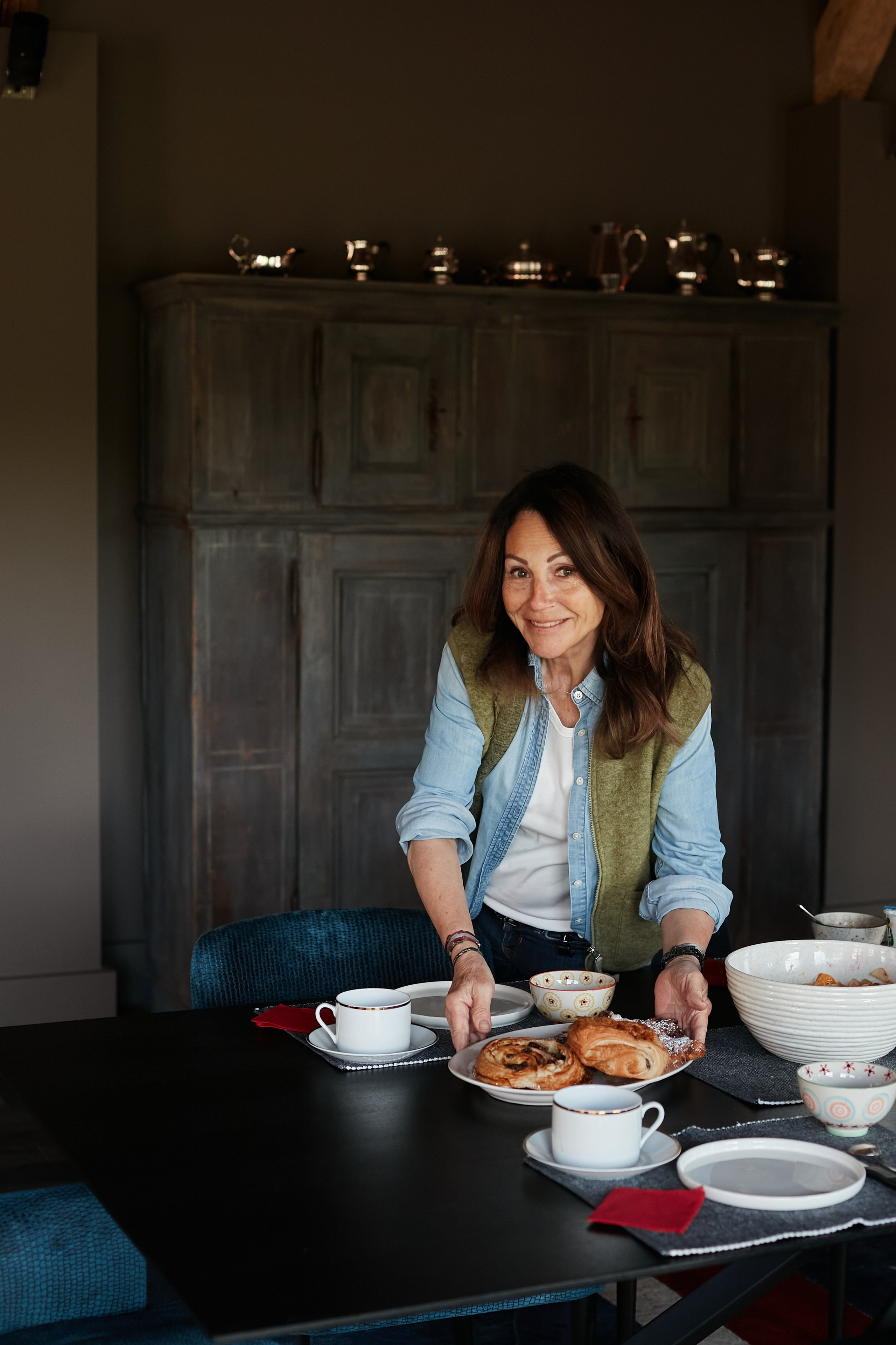 Family story in France. Amazing photo session at a time convenient for you. Y