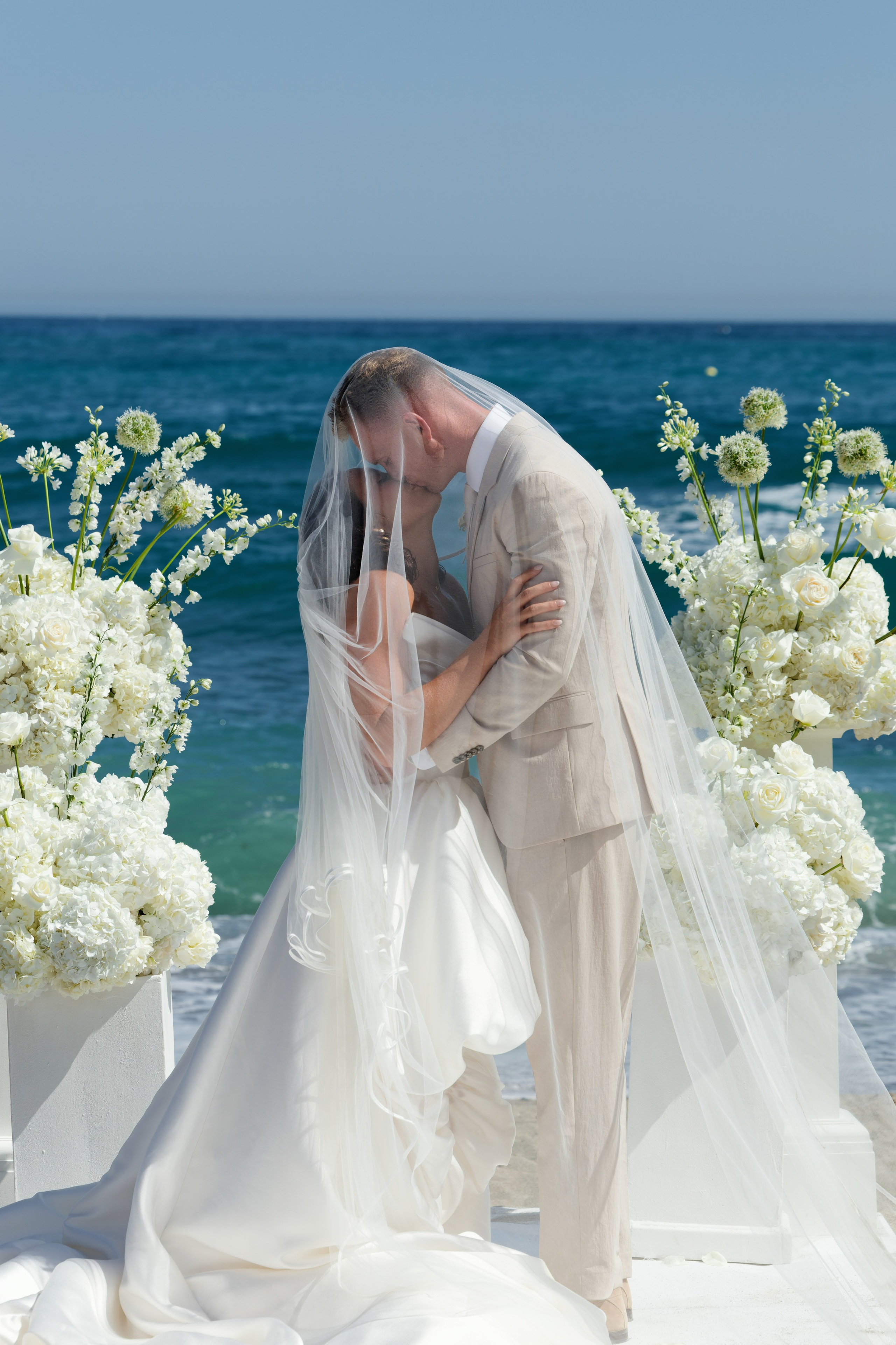Beach Wedding in Marbella PREVIEW. Destination Wedding Photographer — Nikita Burtsev