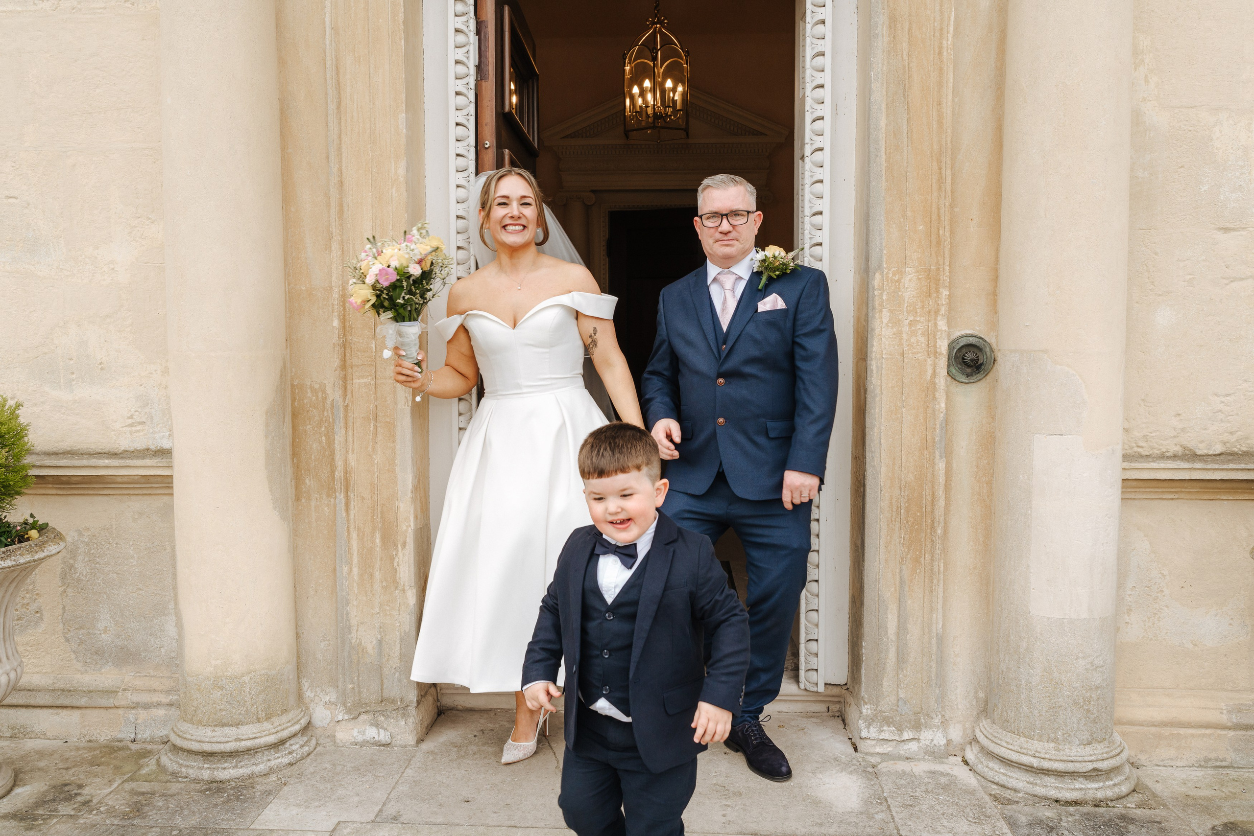 Luke and Nicola’s wedding at Danson House. Photographer in England Ekaterina Romanova