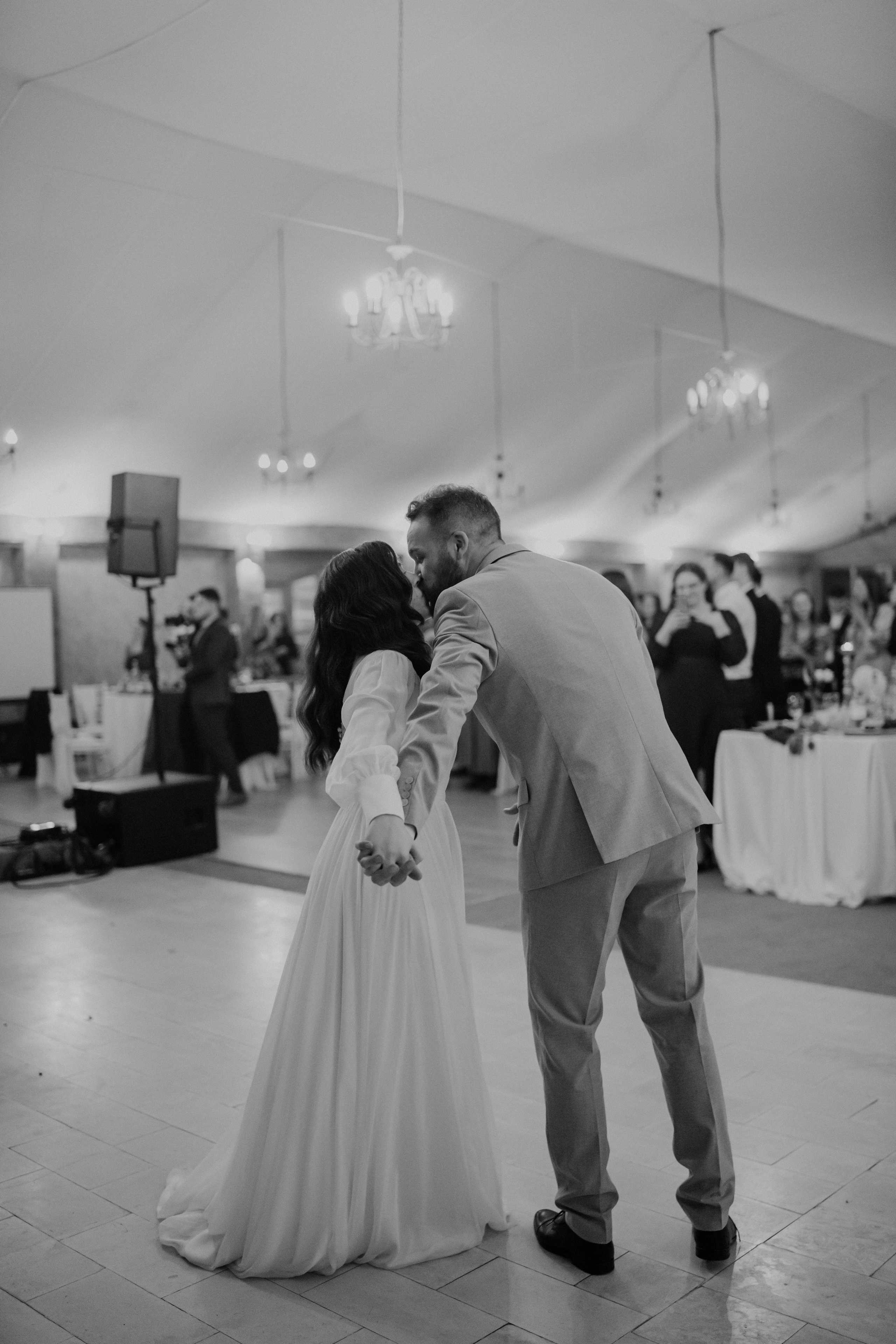 M & A. Fotograf Nunta Iasi - Hearts & Pictures