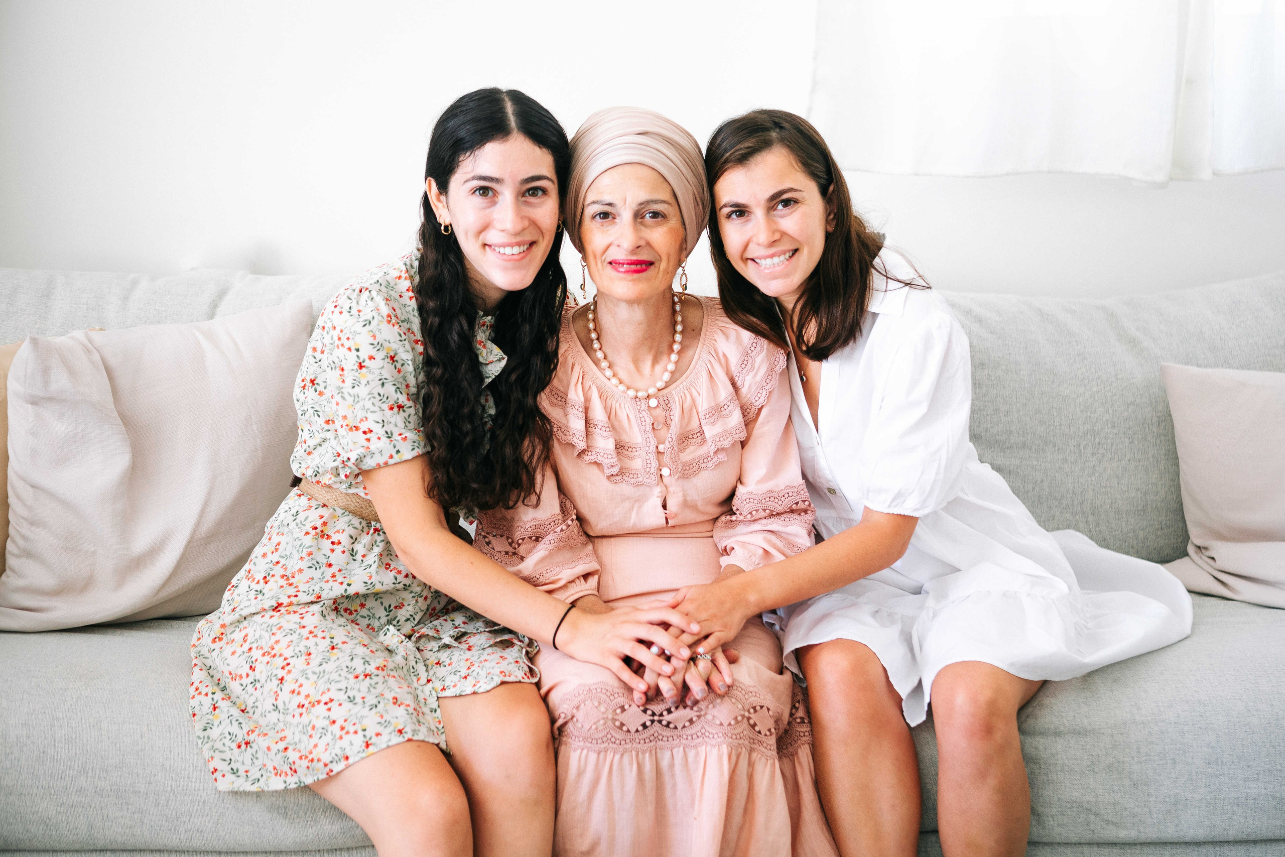 MAALE ADUMIM, HOME PHOTO SESSION + DESERT. Https://shi-photo.com/