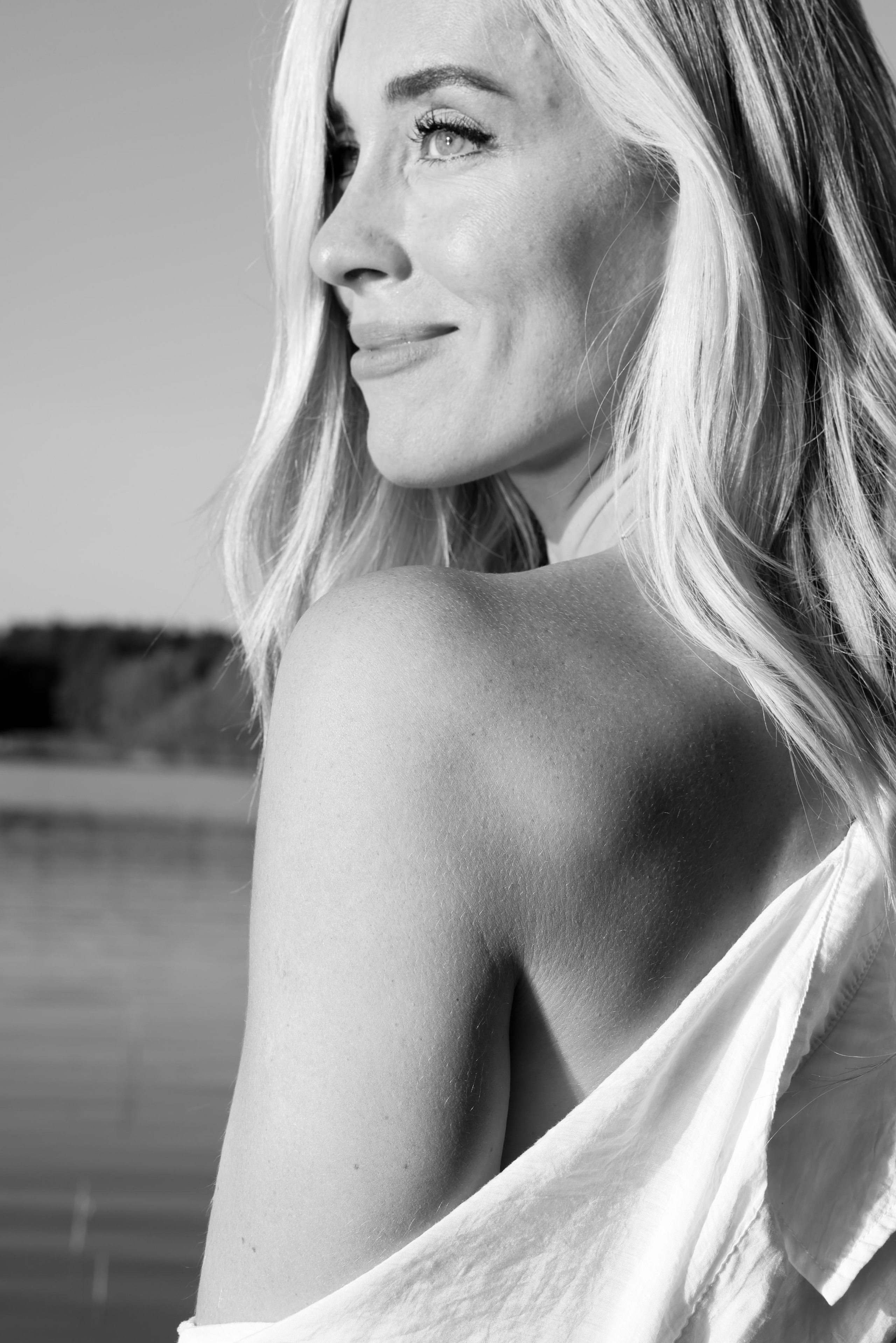 VERA. Portrait and lifestyle photographer