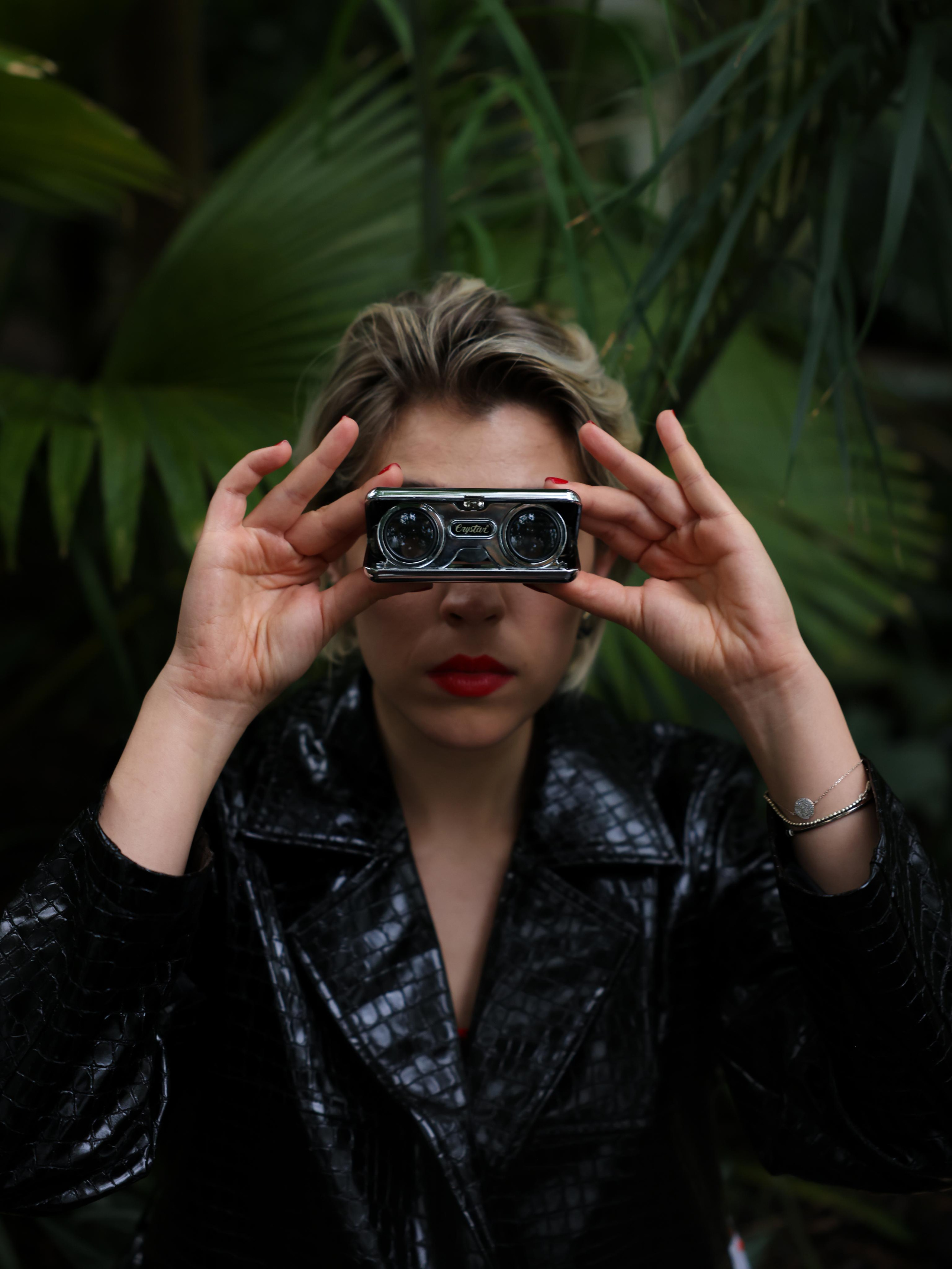 SONIA. Portrait and lifestyle photographer